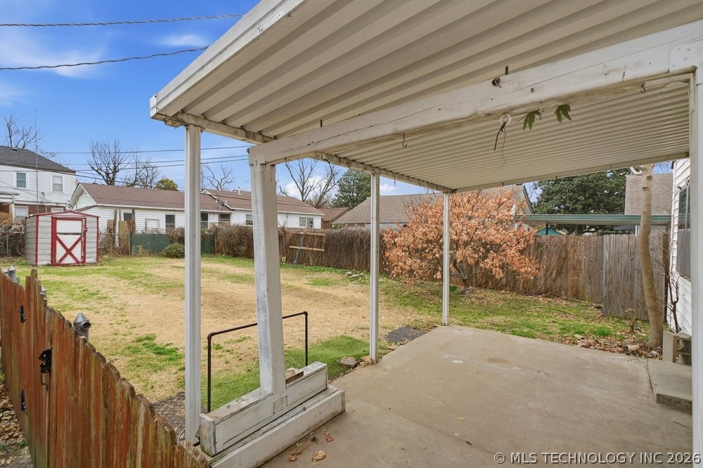 1135 S Sandusky Avenue Property Photo 26