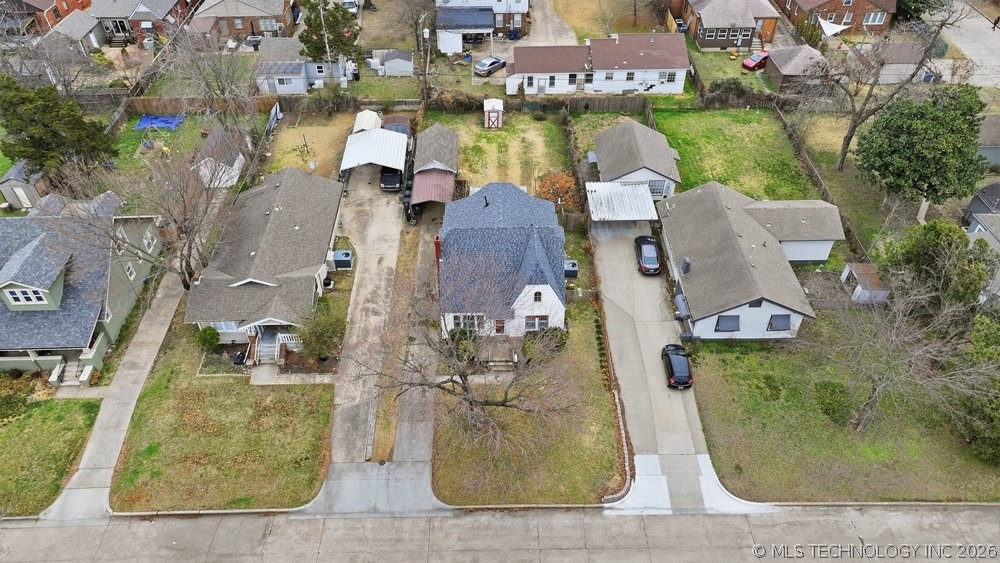 1135 S Sandusky Avenue Property Photo 28