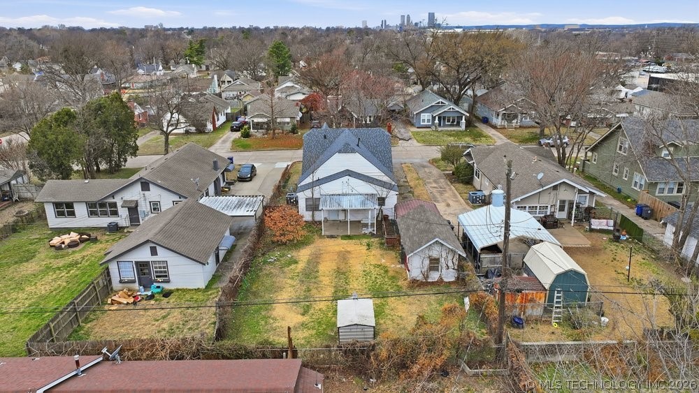 1135 S Sandusky Avenue Property Photo 29