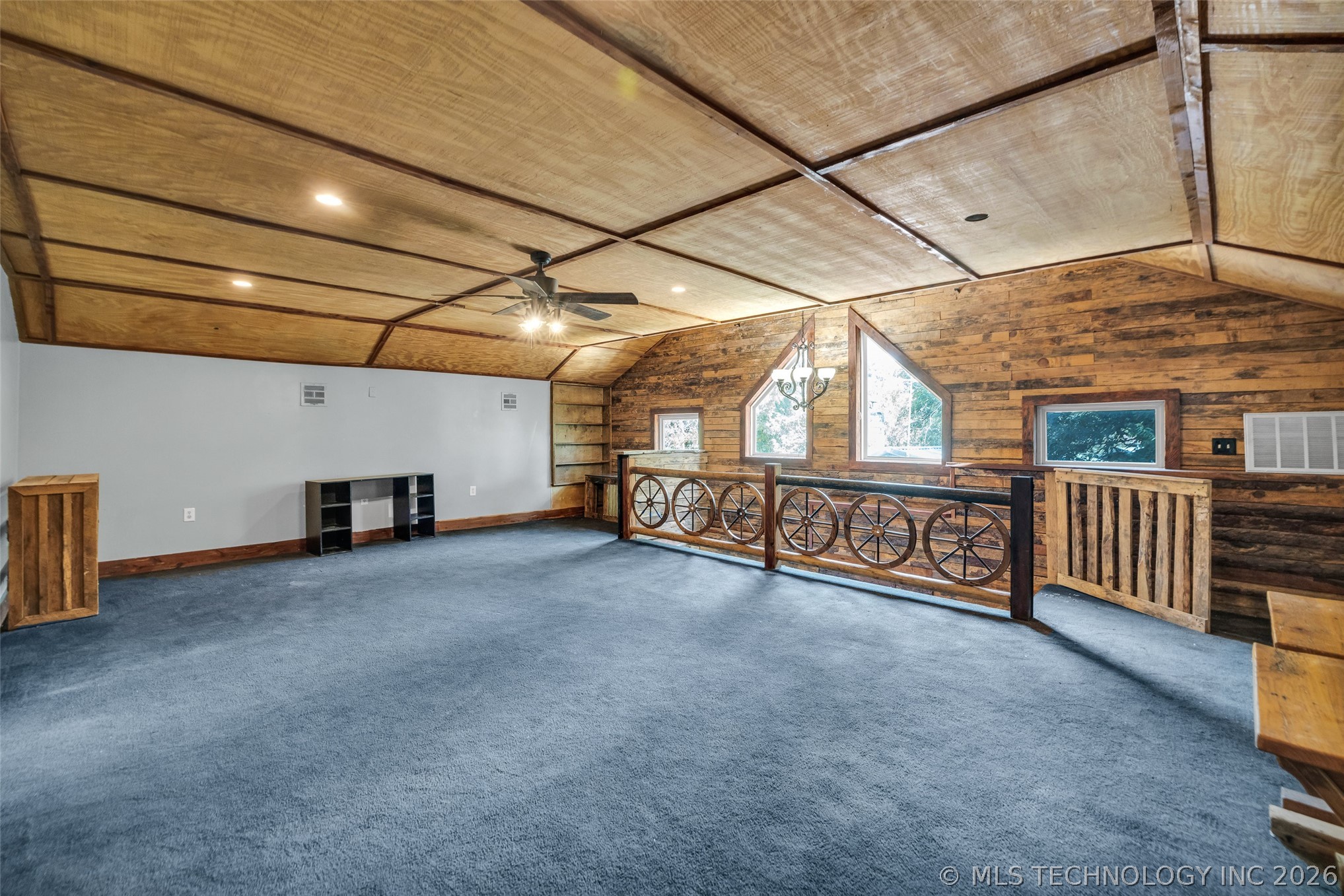 22307 E 843 Road Property Photo 28