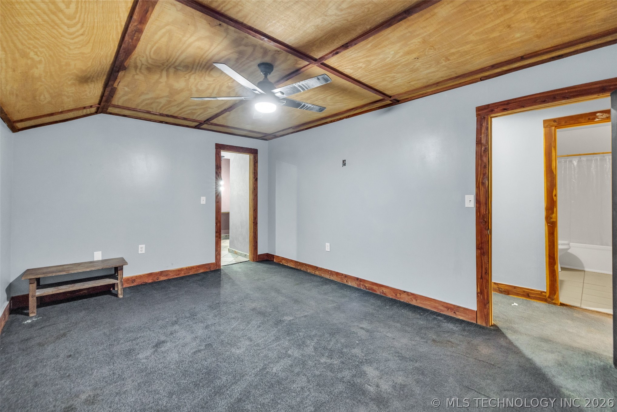 22307 E 843 Road Property Photo 32