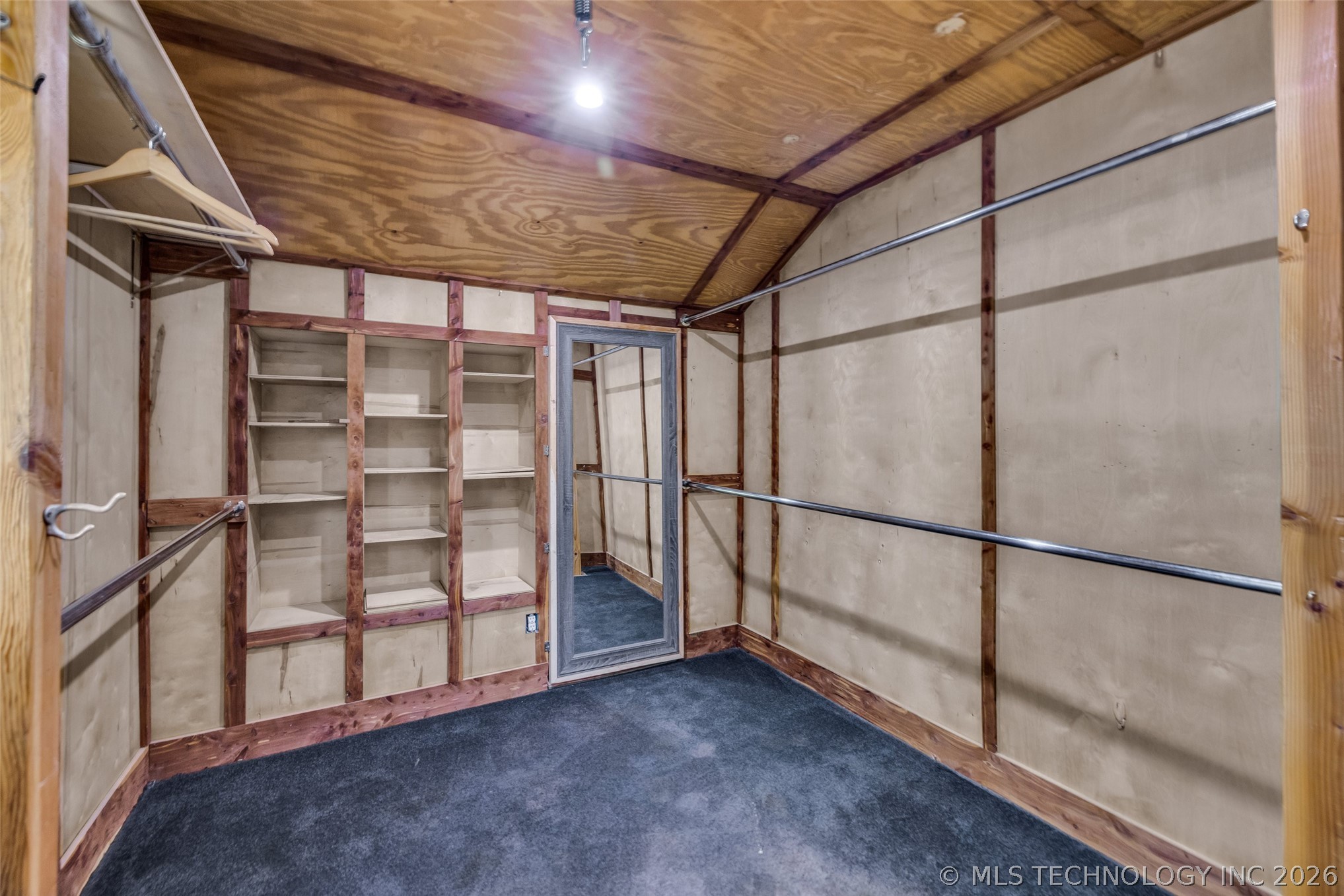 22307 E 843 Road Property Photo 37