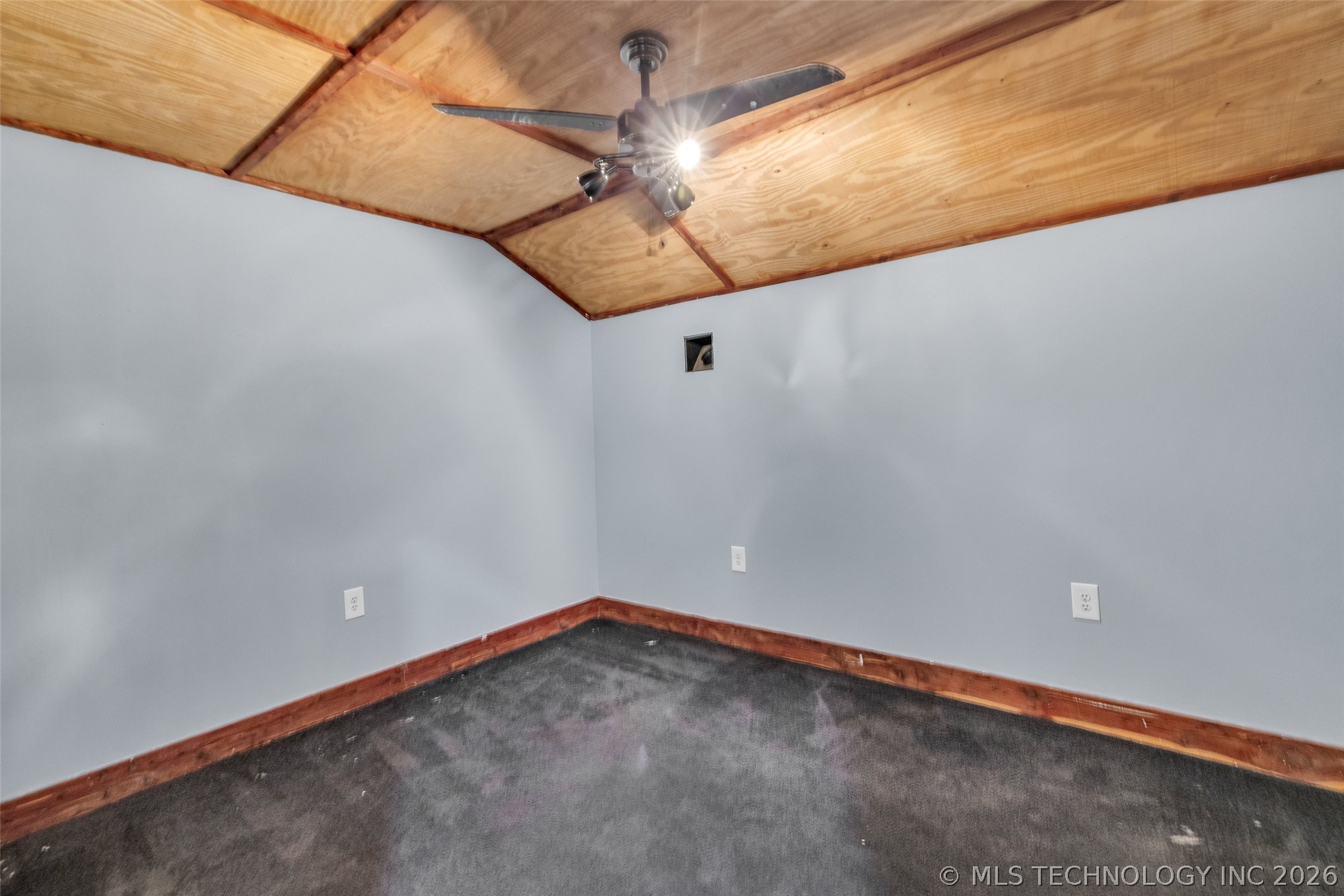 22307 E 843 Road Property Photo 38