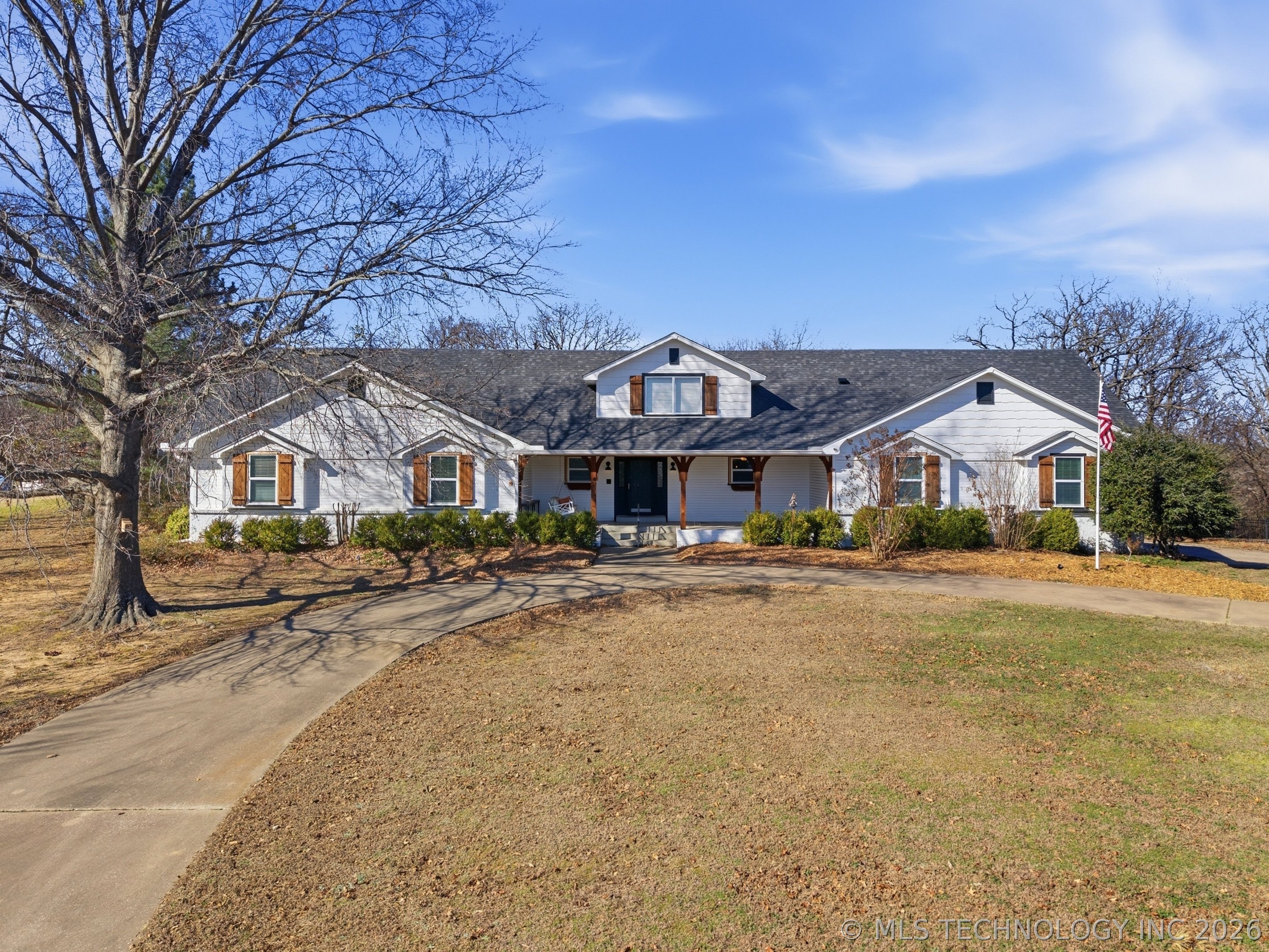 422 Ridge Oak Lane Property Photo 1