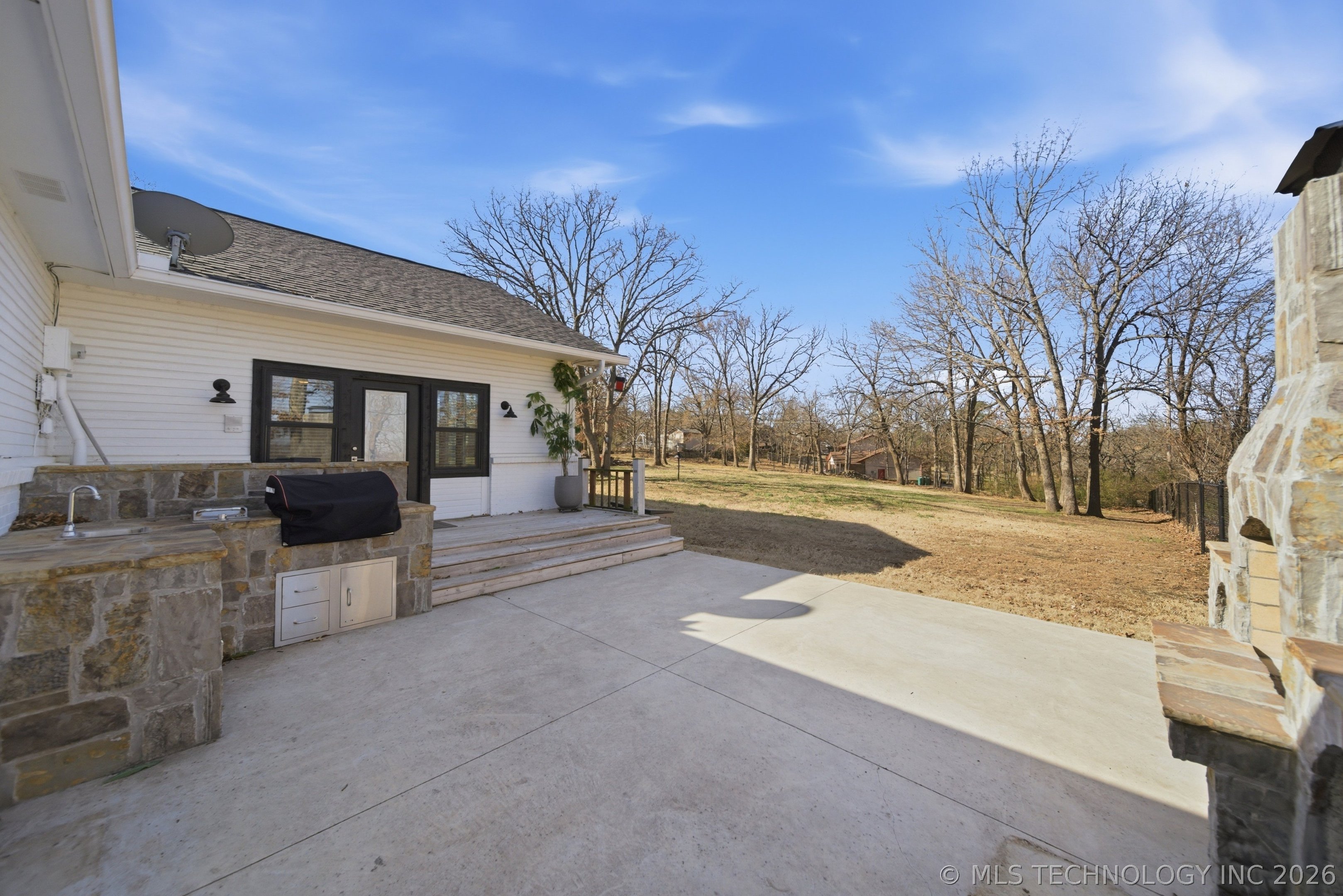422 Ridge Oak Lane Property Photo 34