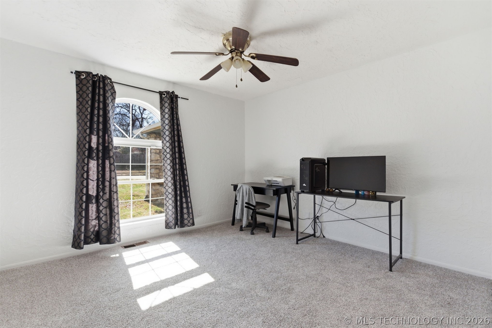 303 Prattwood Drive Property Photo 15