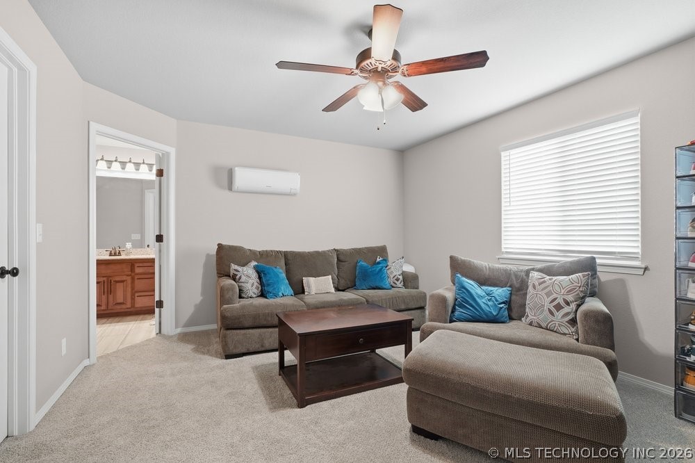 12117 E 69th Street N Property Photo 20