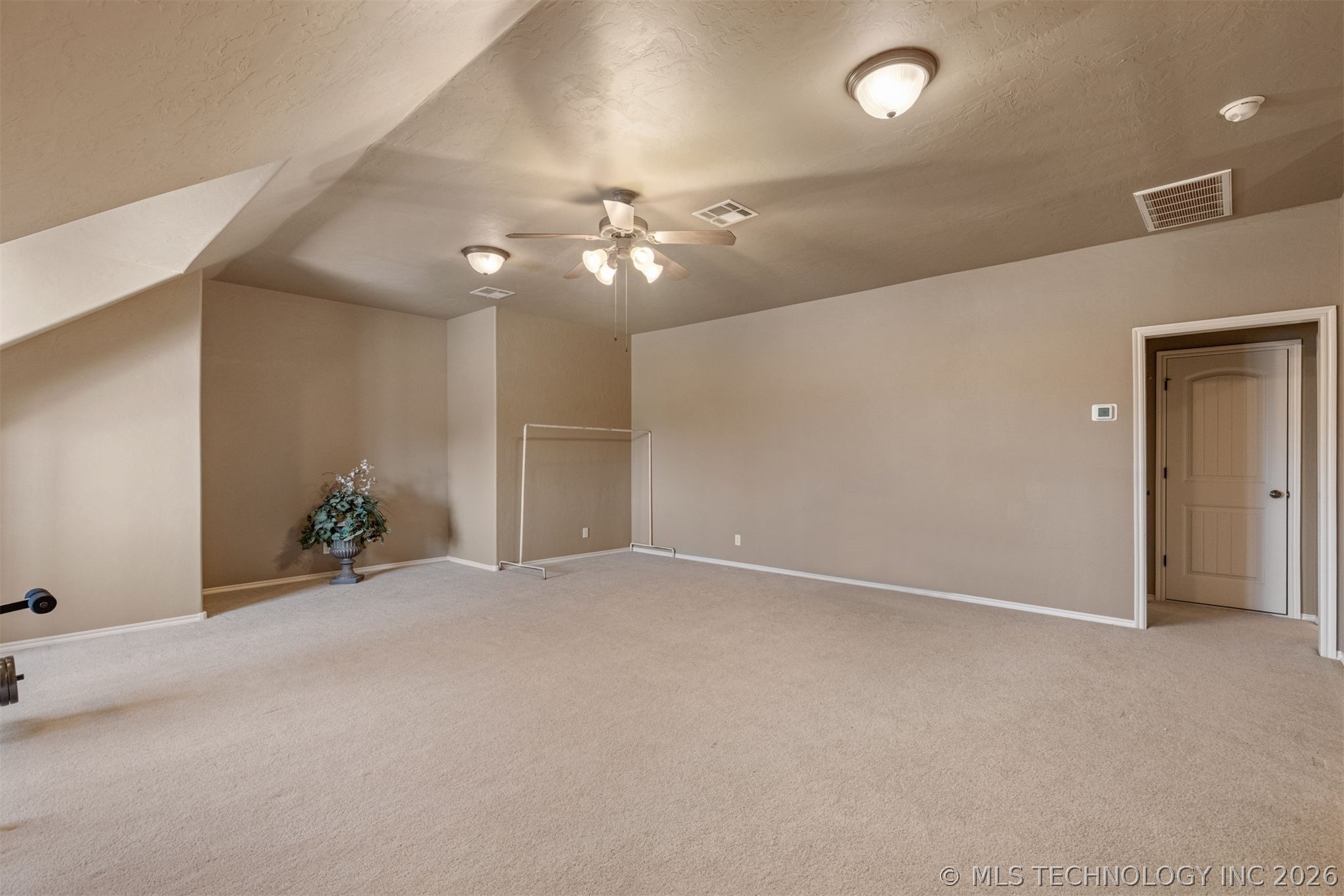 14826 S 52nd Avenue Property Photo 44