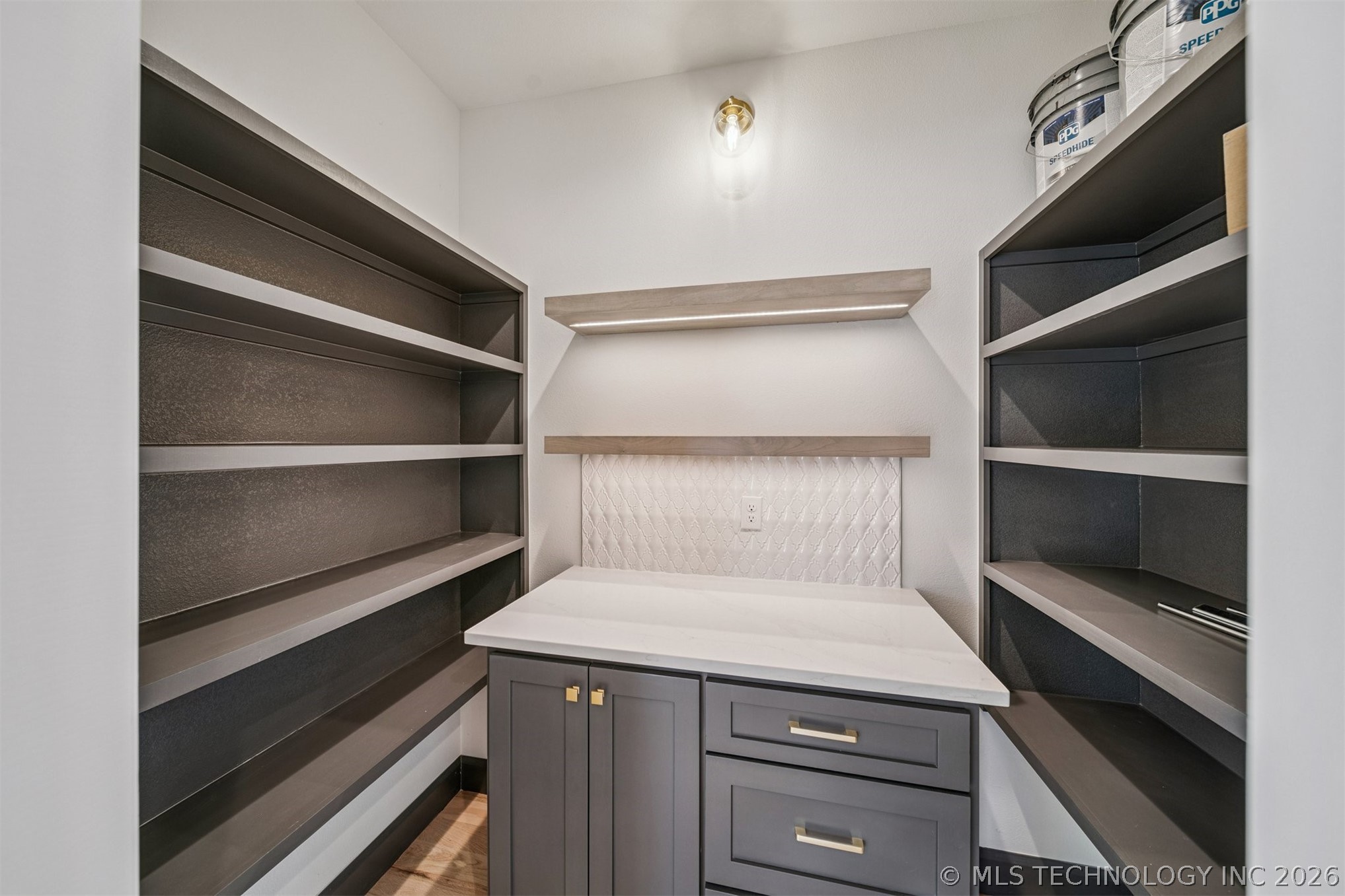 13603 S 21st Court E Property Photo 7