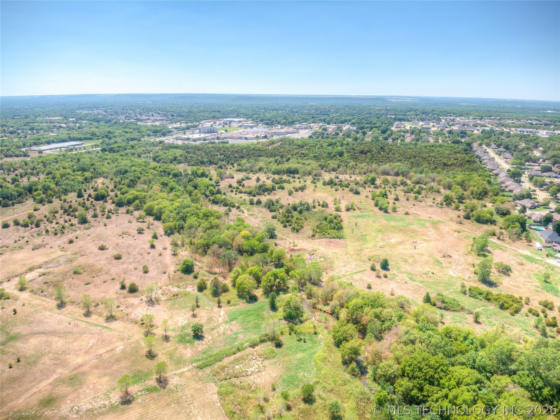 1 Se Barnett Avenue Property Photo 8