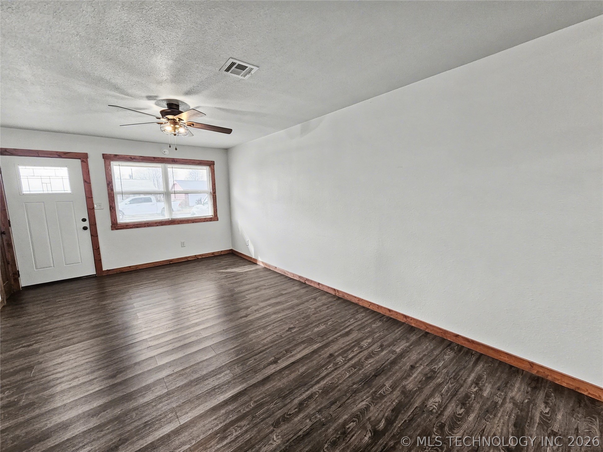 1403 N 6th Street Property Photo 4