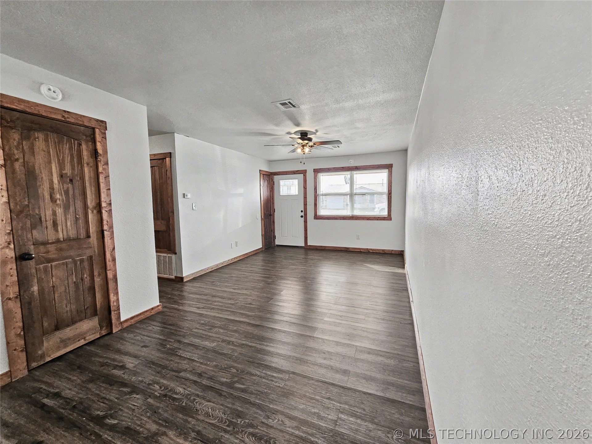 1403 N 6th Street Property Photo 6