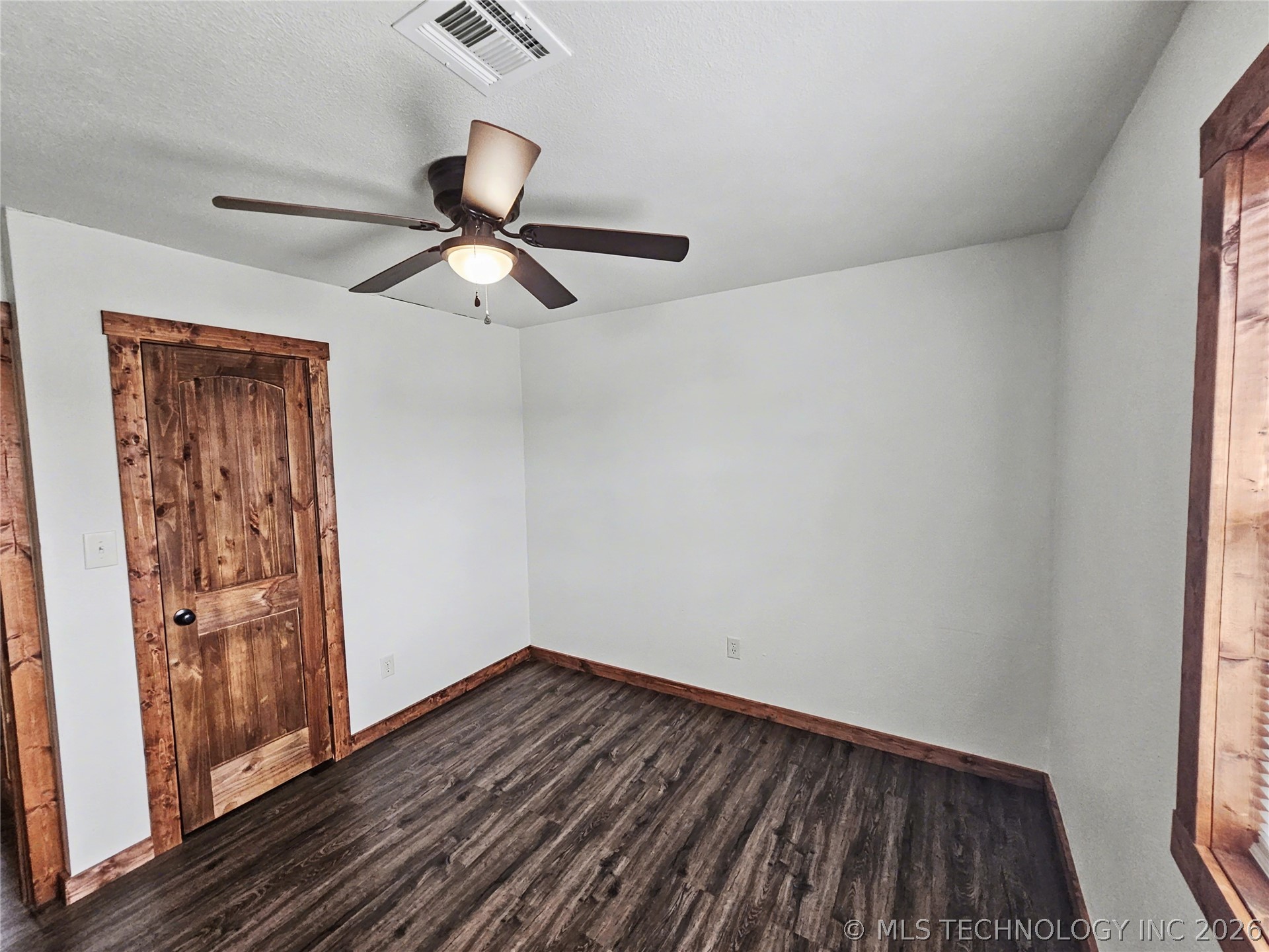 1403 N 6th Street Property Photo 16