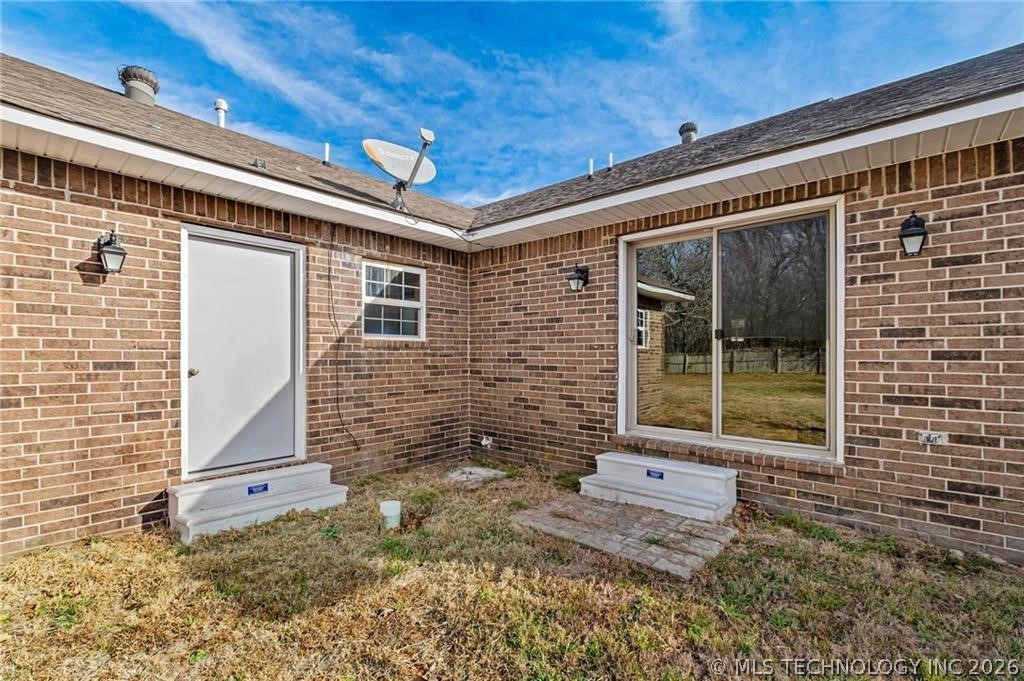 56311 59 Property Photo 24