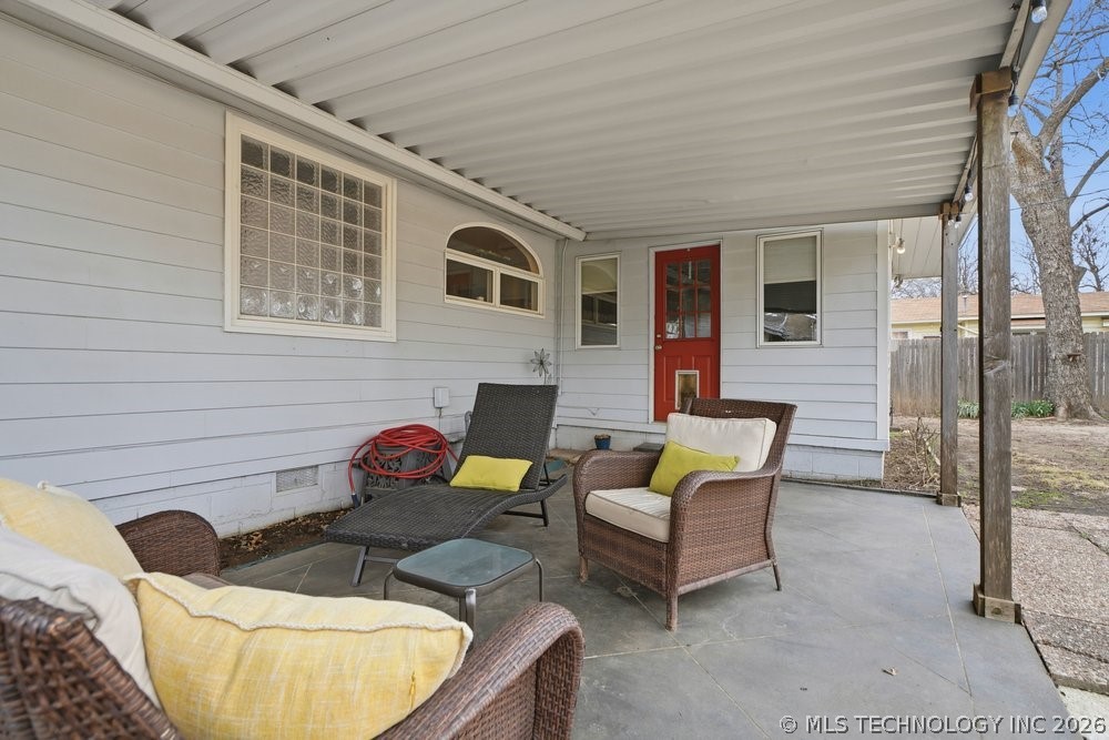 4149 S St Louis Avenue Property Photo 33