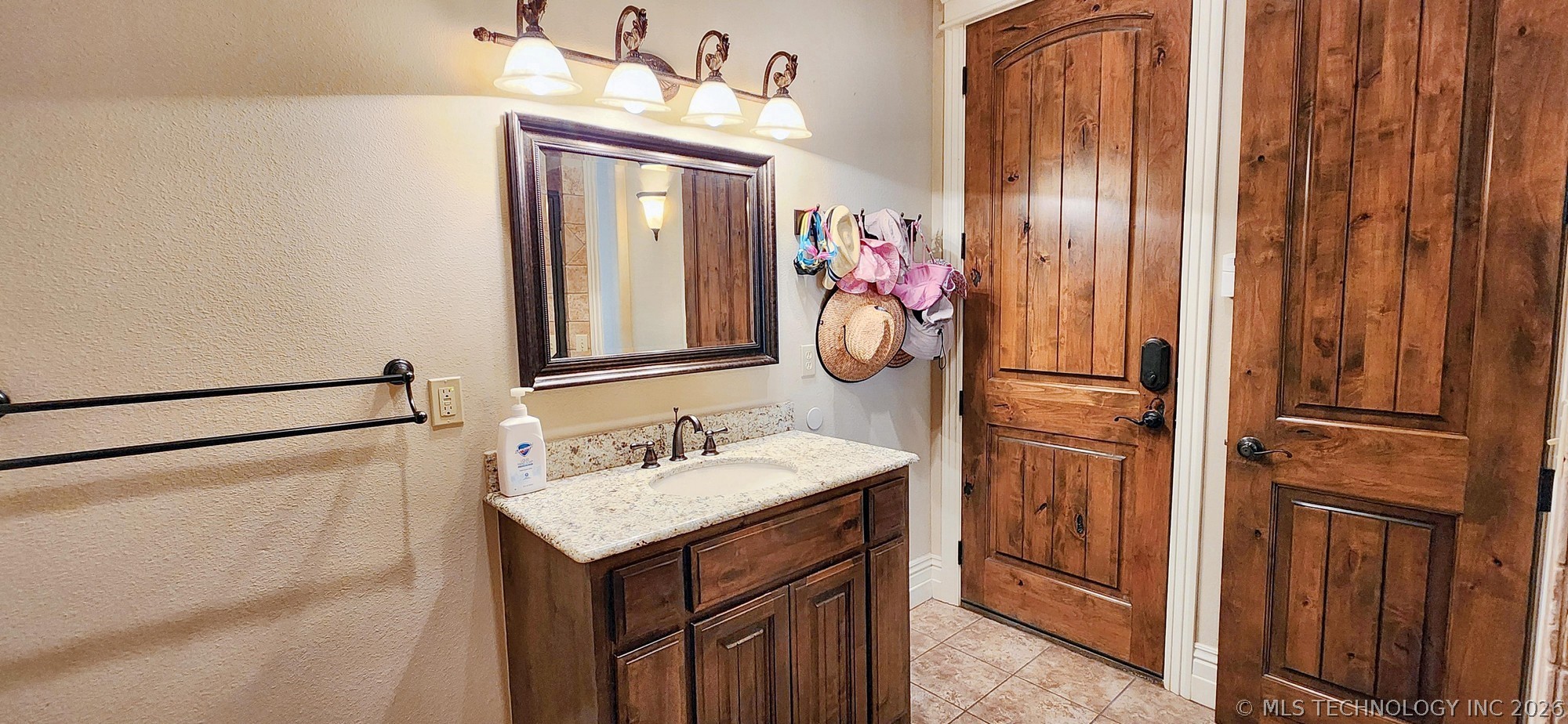 870 Cherry Springs Drive Property Photo 41