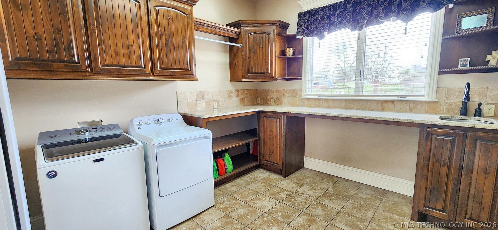 870 Cherry Springs Drive Property Photo 42