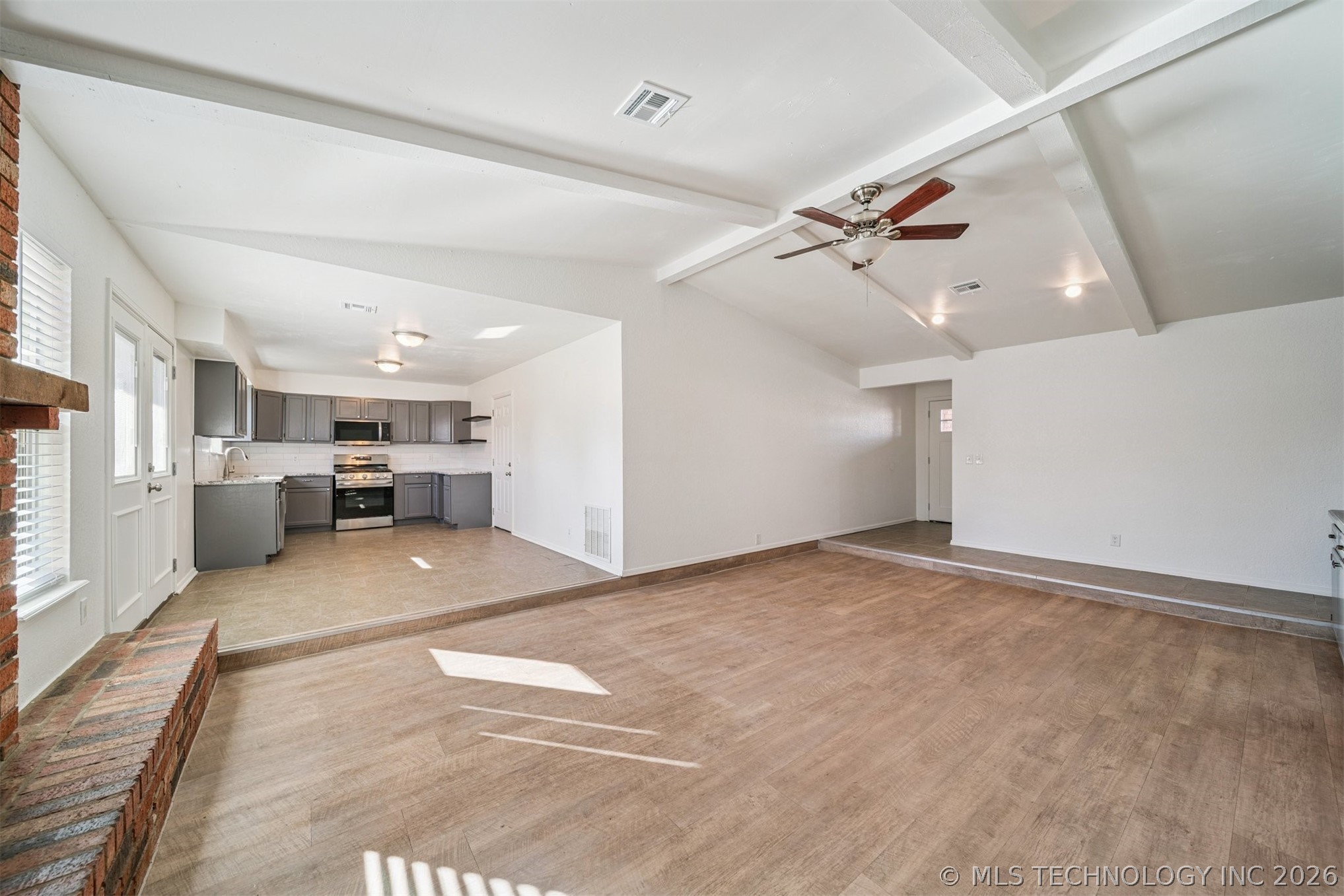 582 E 133rd Place Property Photo 7