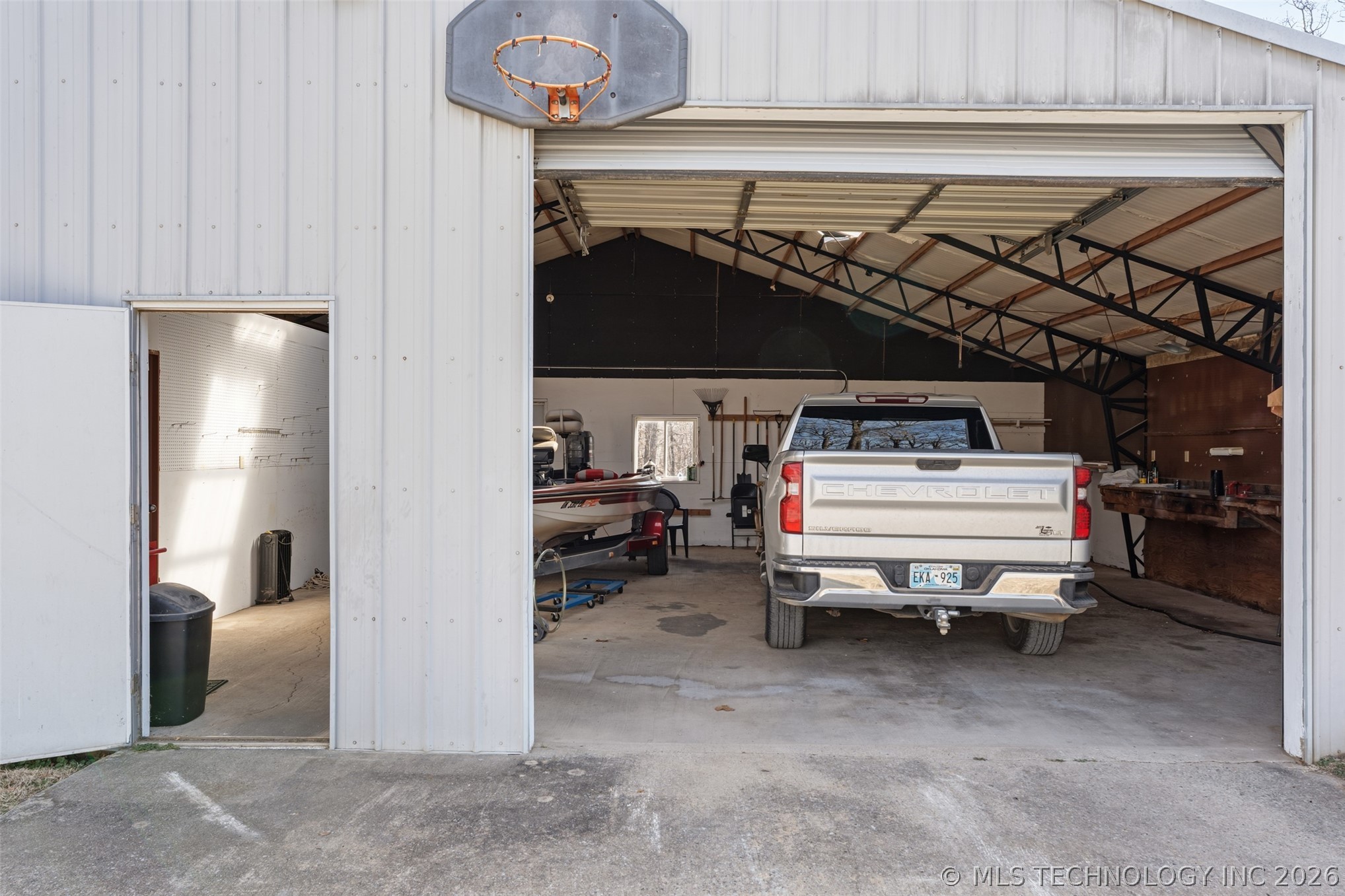 33300 S 544 Road Property Photo 33