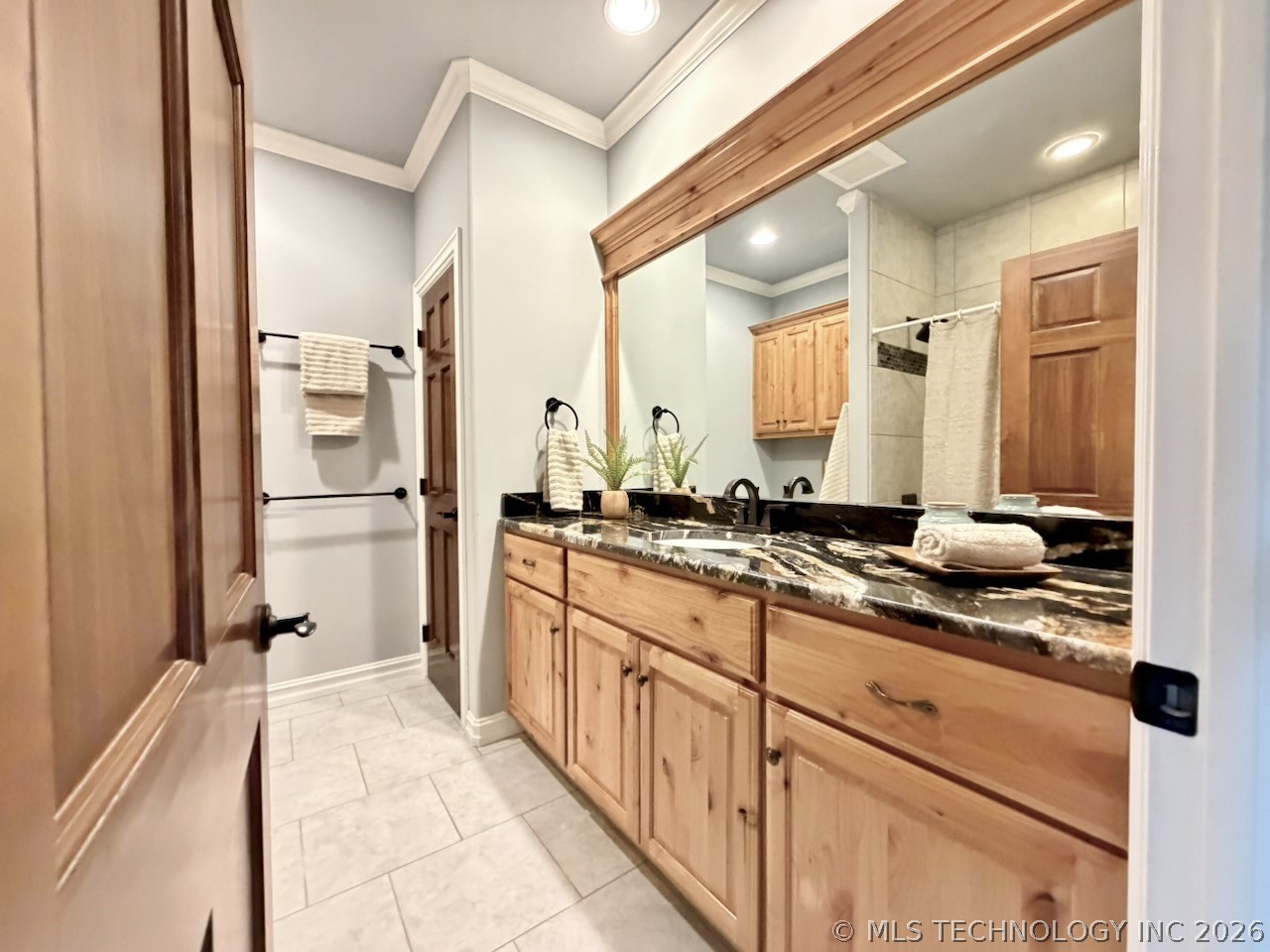 9570 E 103rd Street Property Photo 40