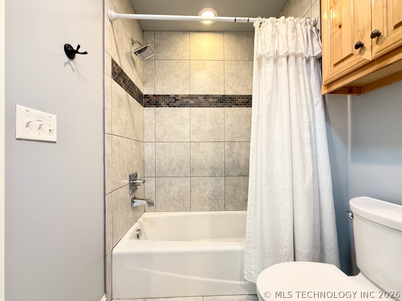 9570 E 103rd Street Property Photo 52