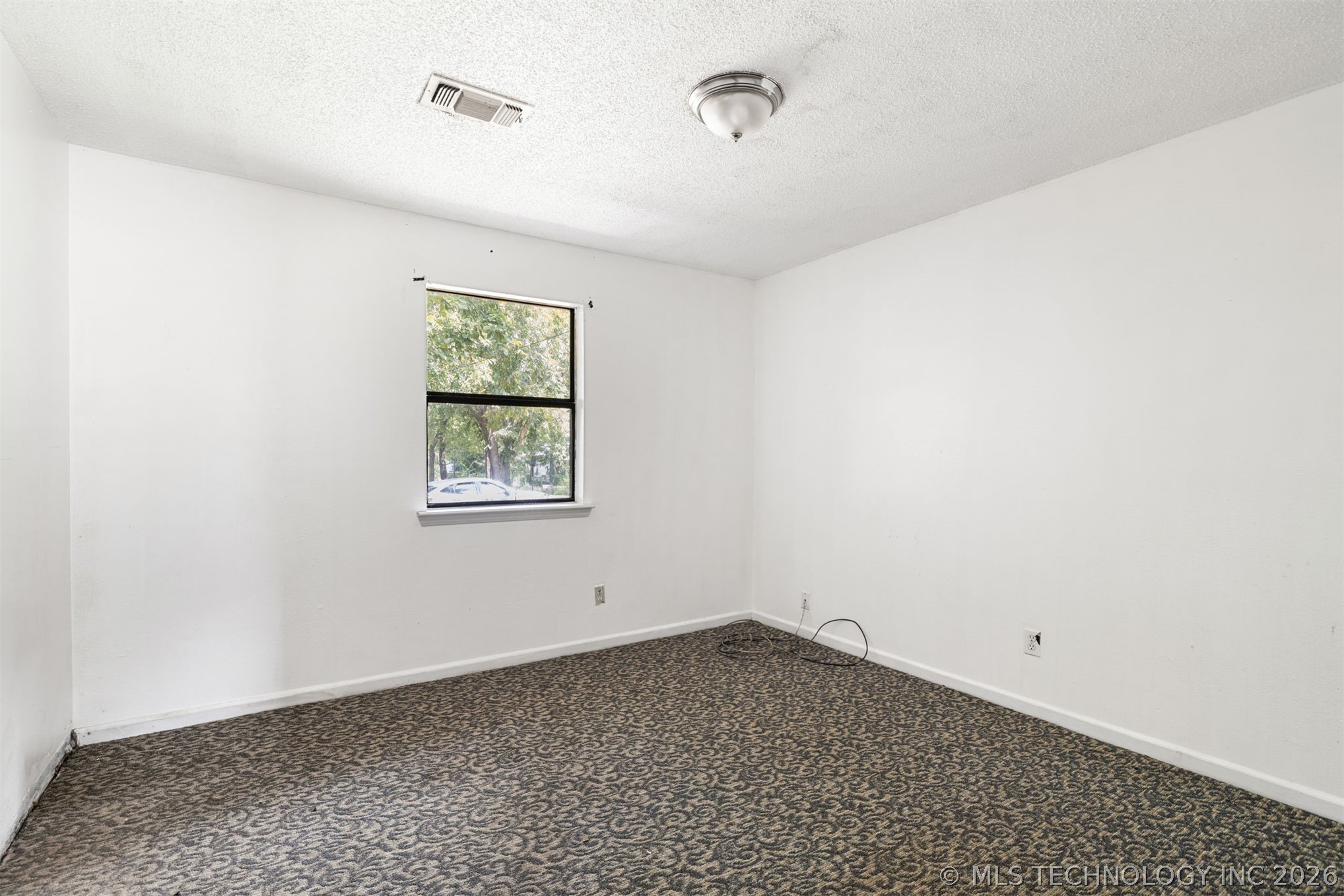 911 S K Street Property Photo 16