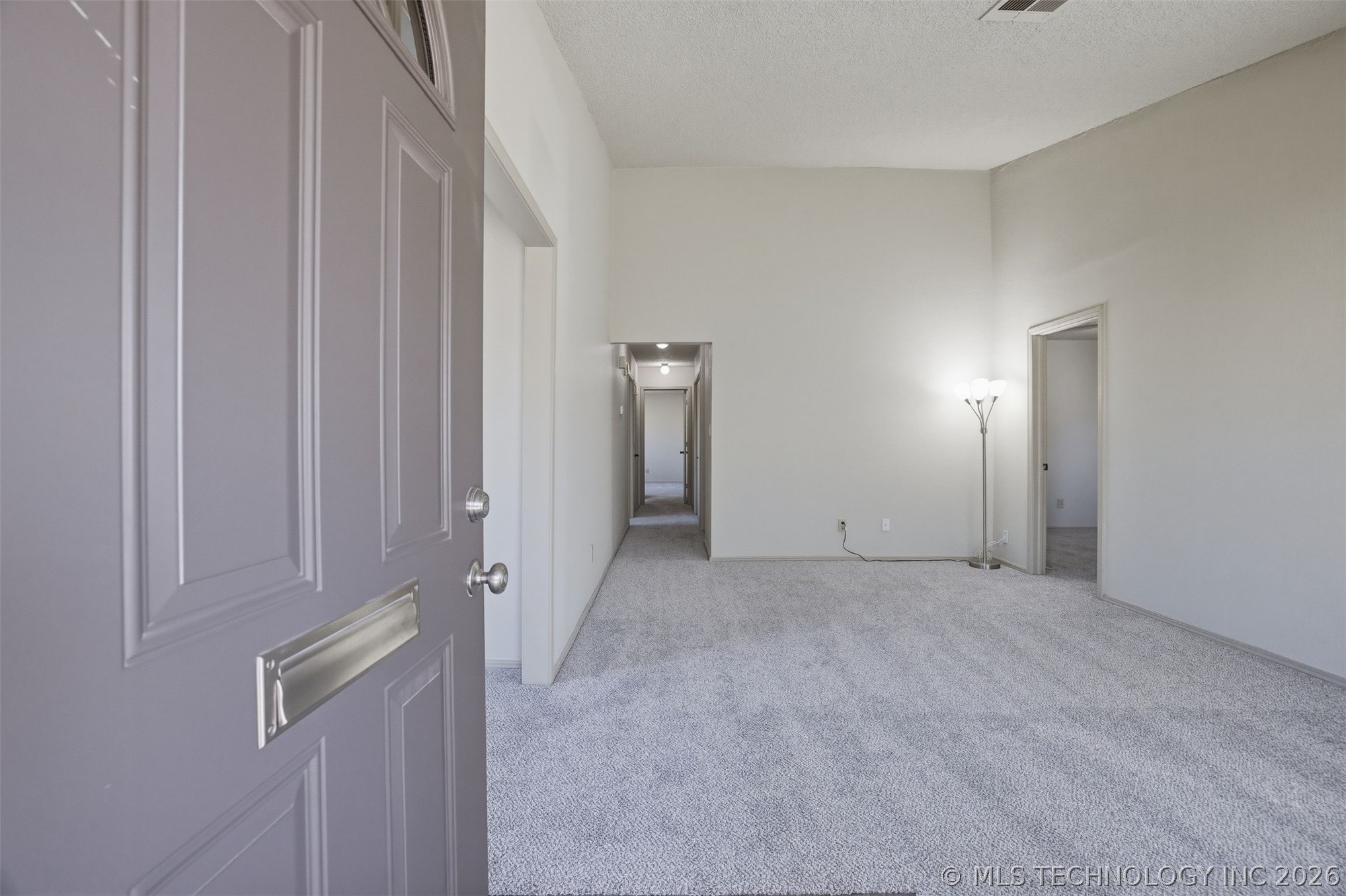 1231 E 112th Street 26-1d Property Photo 4