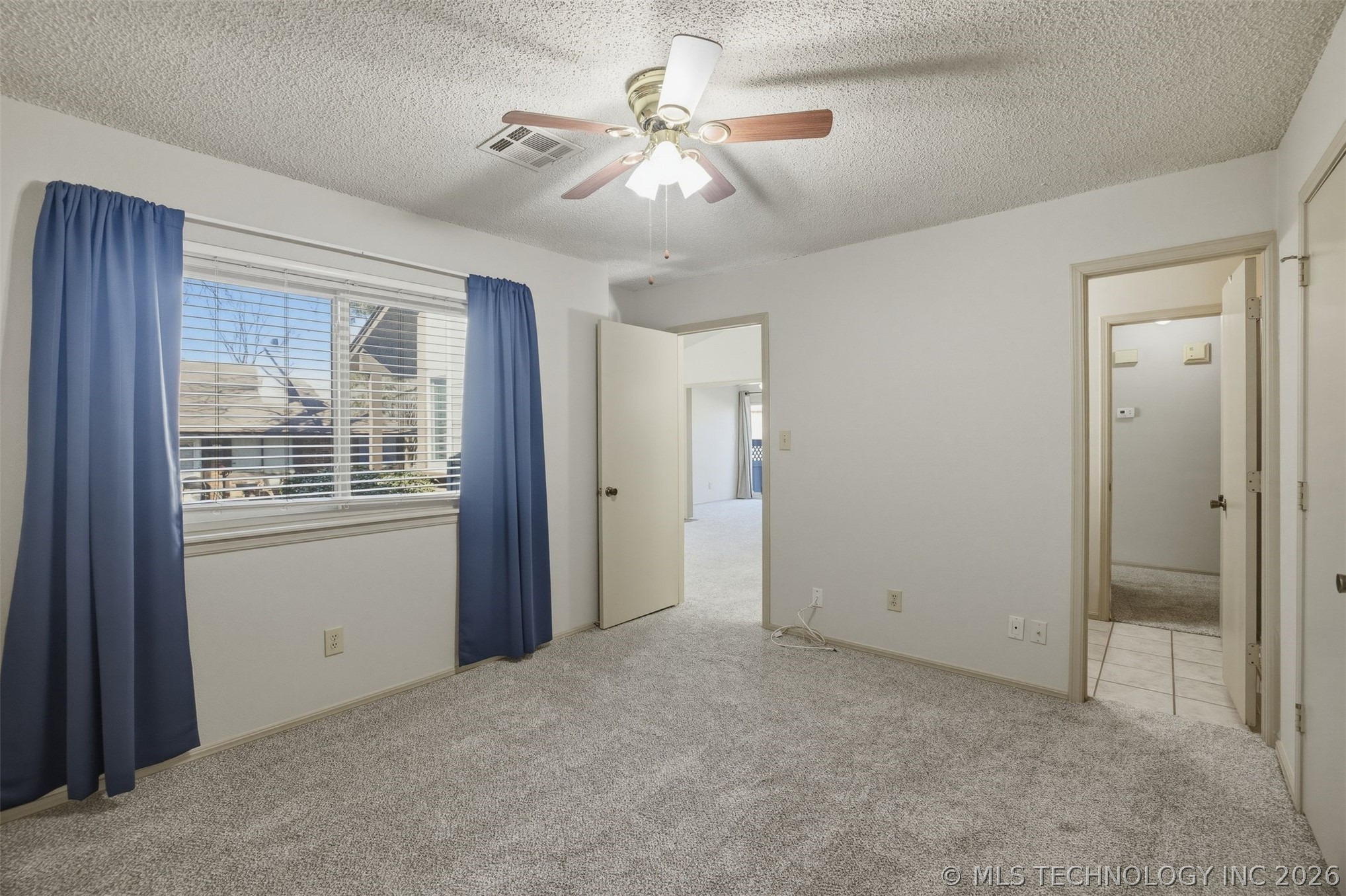 1231 E 112th Street 26-1d Property Photo 17