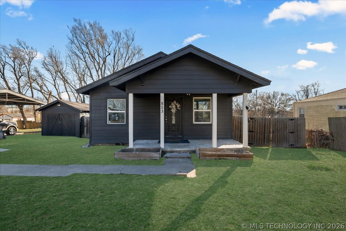 813 N 11th Street Property Photo 1