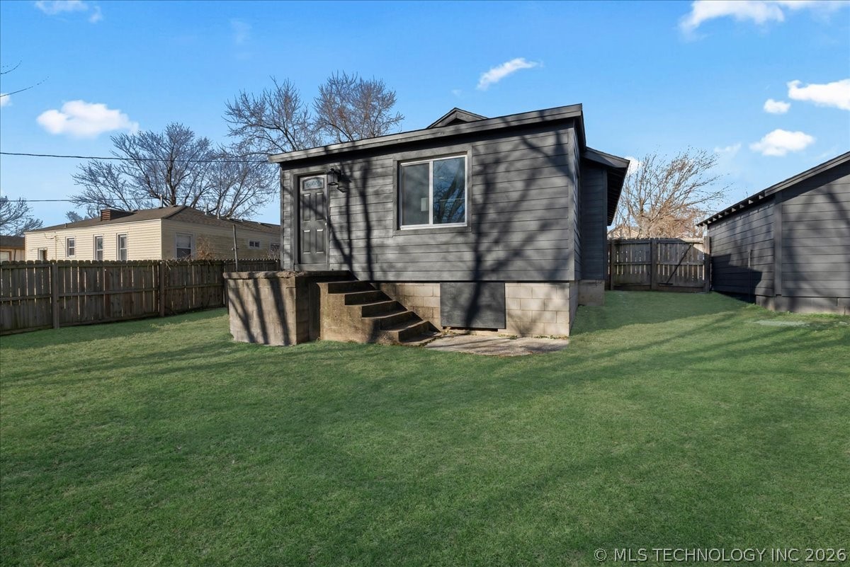 813 N 11th Street Property Photo 24