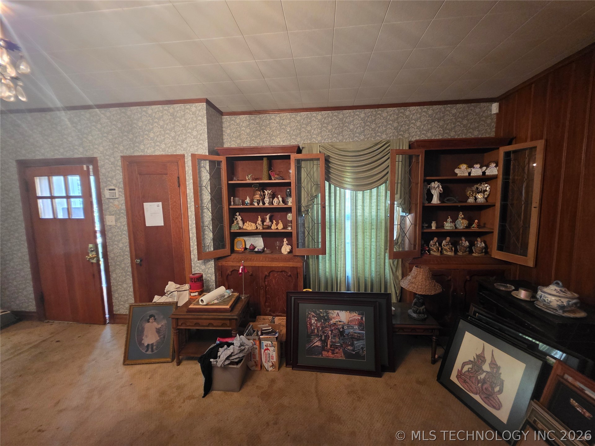1819 W Evergreen Street Property Photo 6