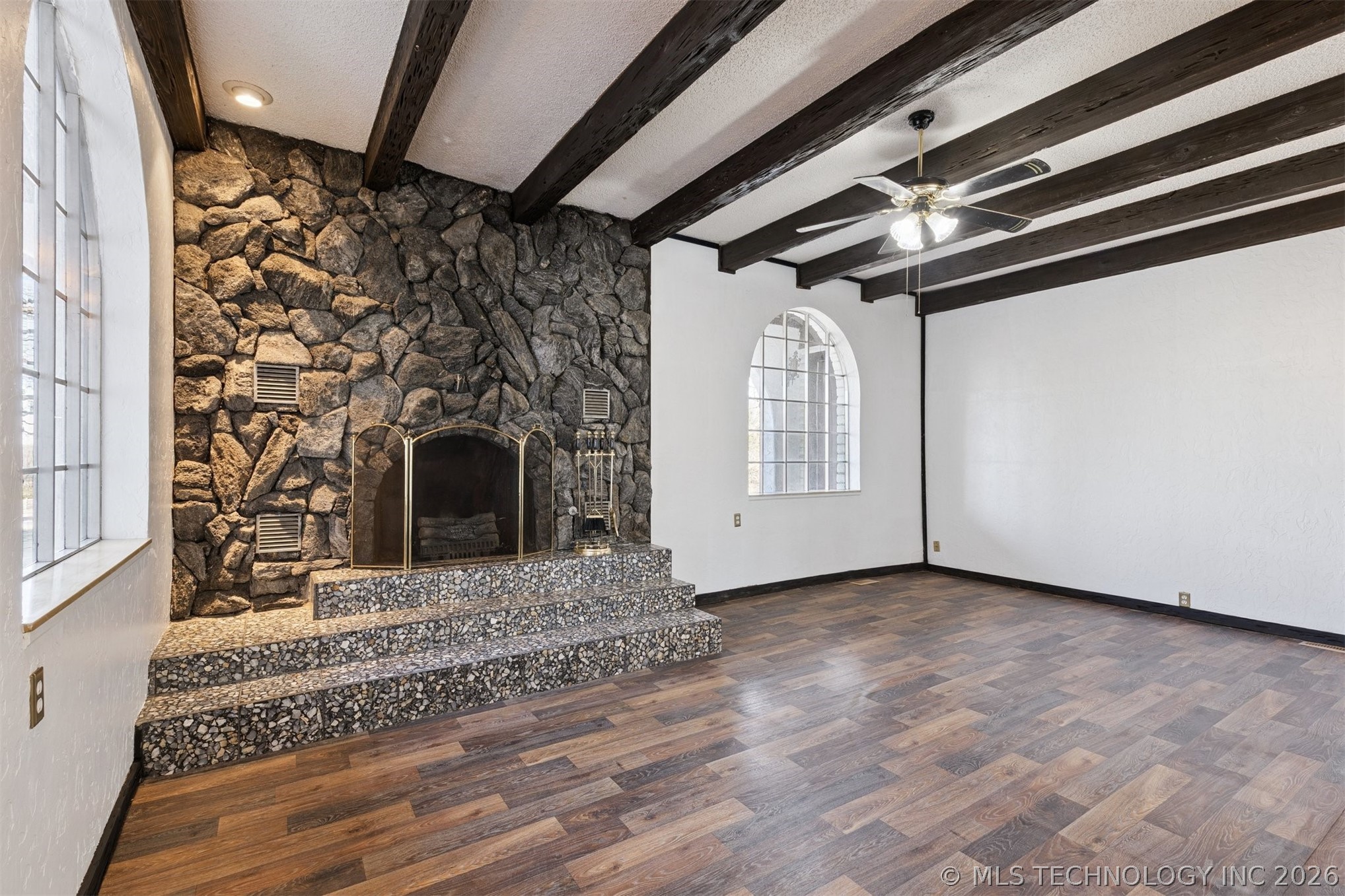 203 N Skinner Avenue Property Photo 13