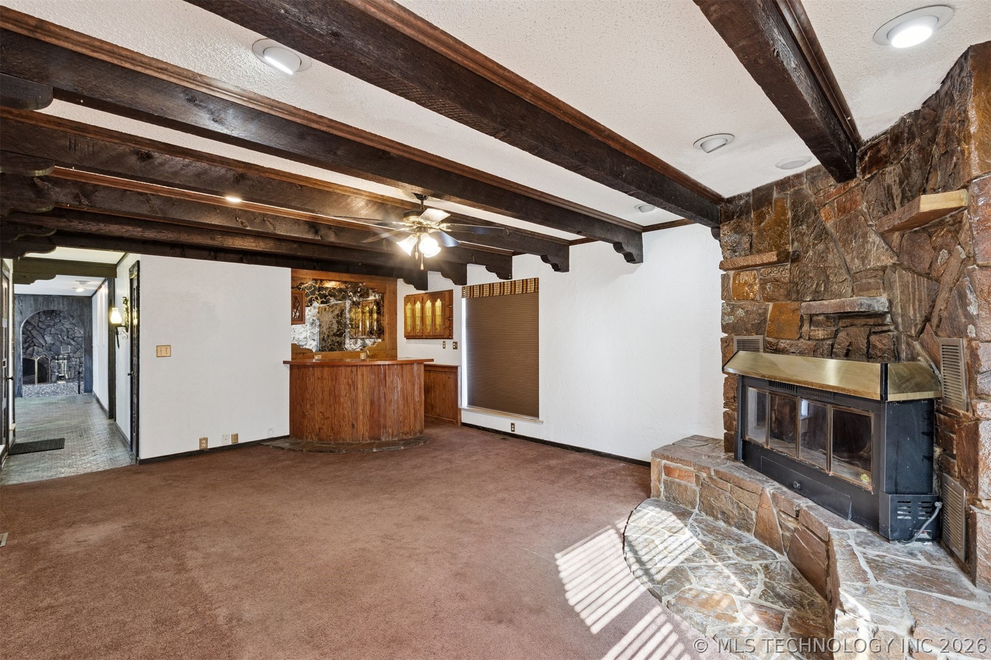 203 N Skinner Avenue Property Photo 26