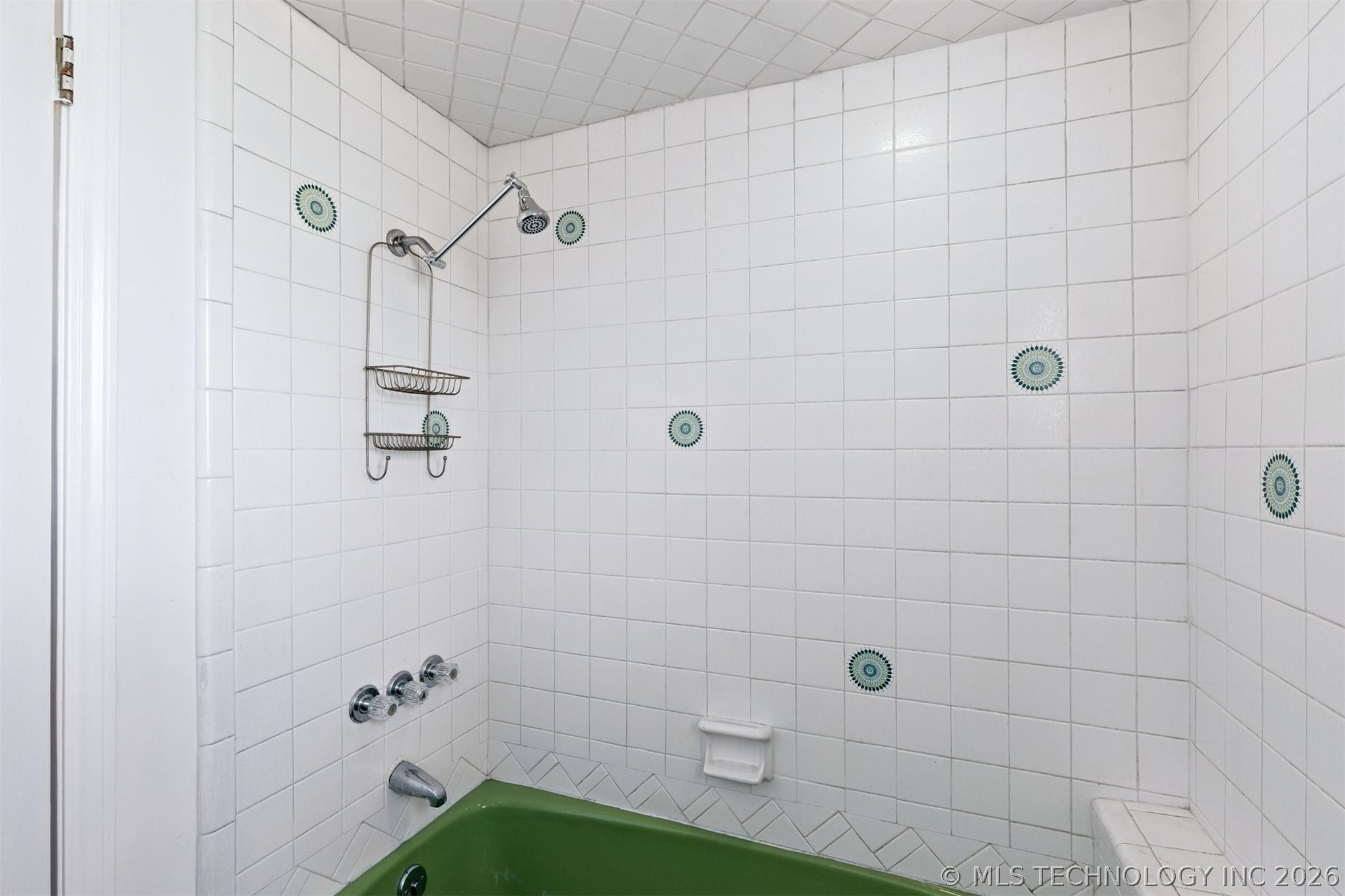 203 N Skinner Avenue Property Photo 44