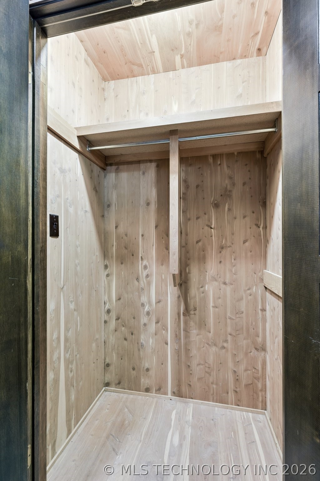 203 N Skinner Avenue Property Photo 53