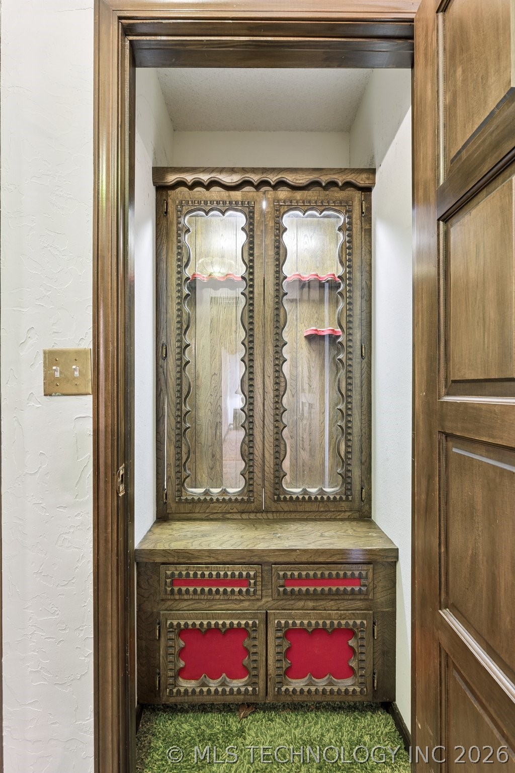 203 N Skinner Avenue Property Photo 54