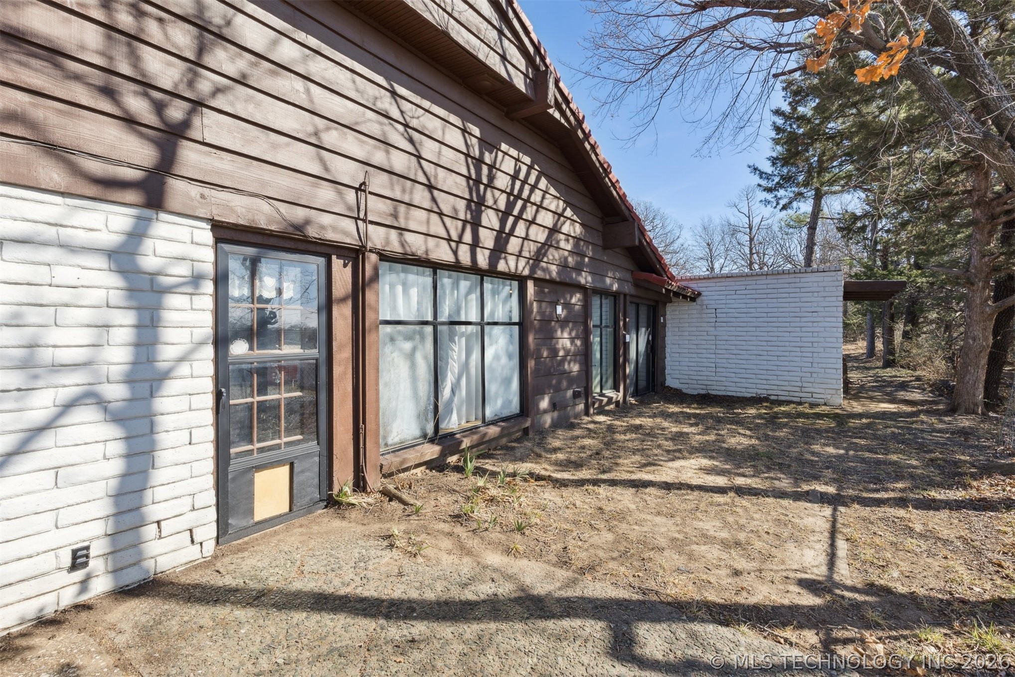 203 N Skinner Avenue Property Photo 64