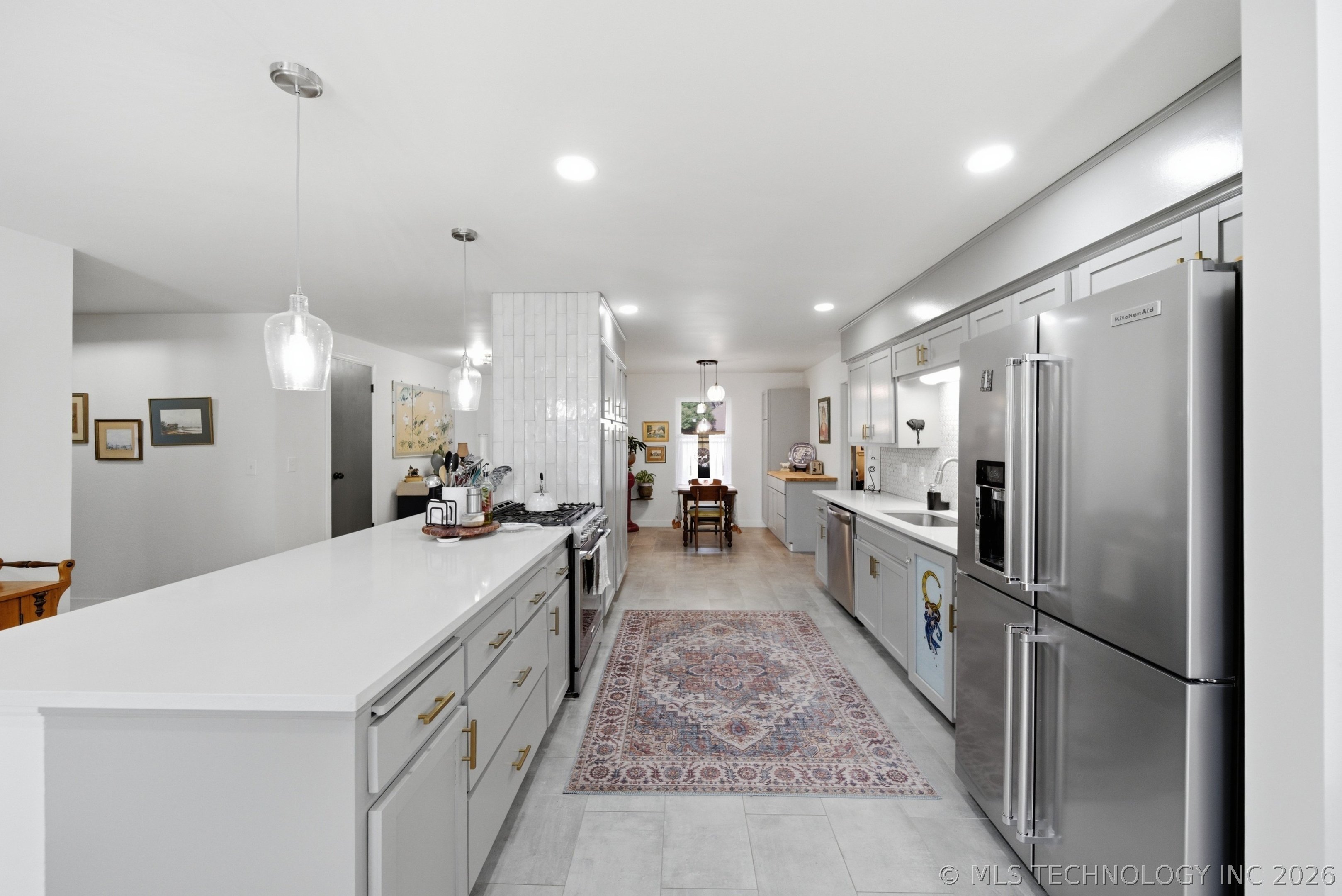 4926 E 97th Street Property Photo 4