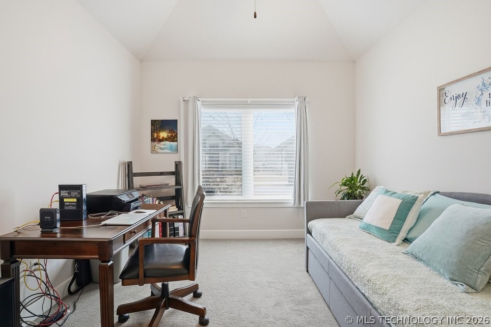 8414 S Phoenix Place W Property Photo 18