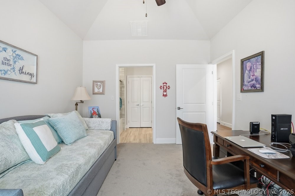 8414 S Phoenix Place W Property Photo 19