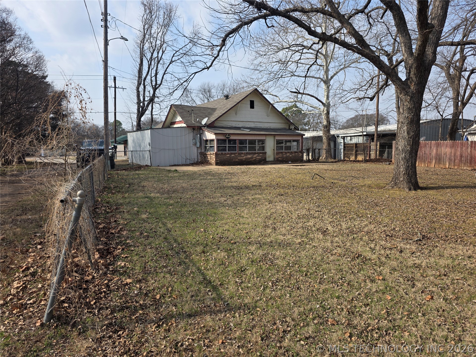 318 N Washington Property Photo 6