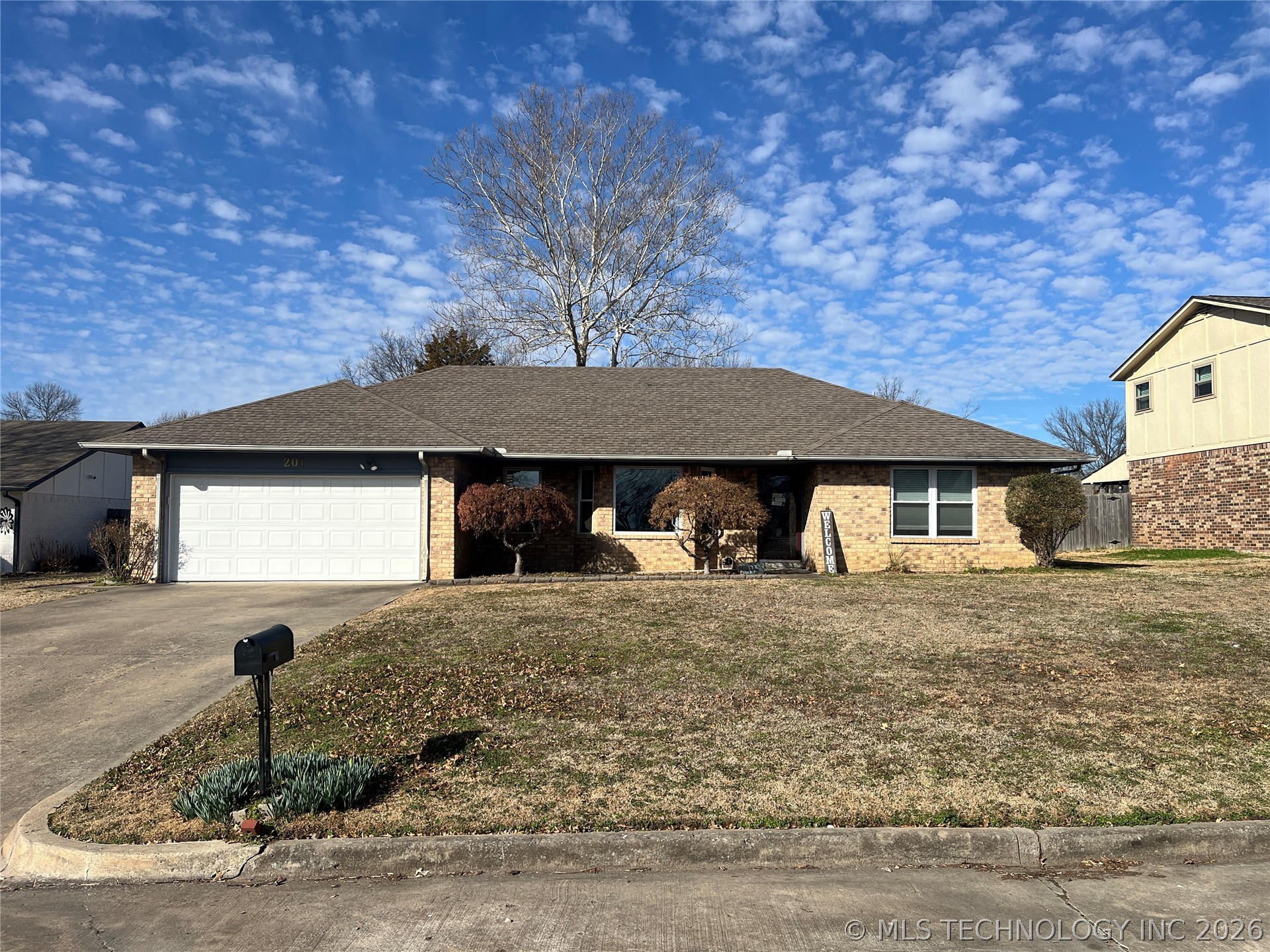 201 Foltz Lane Property Photo 1