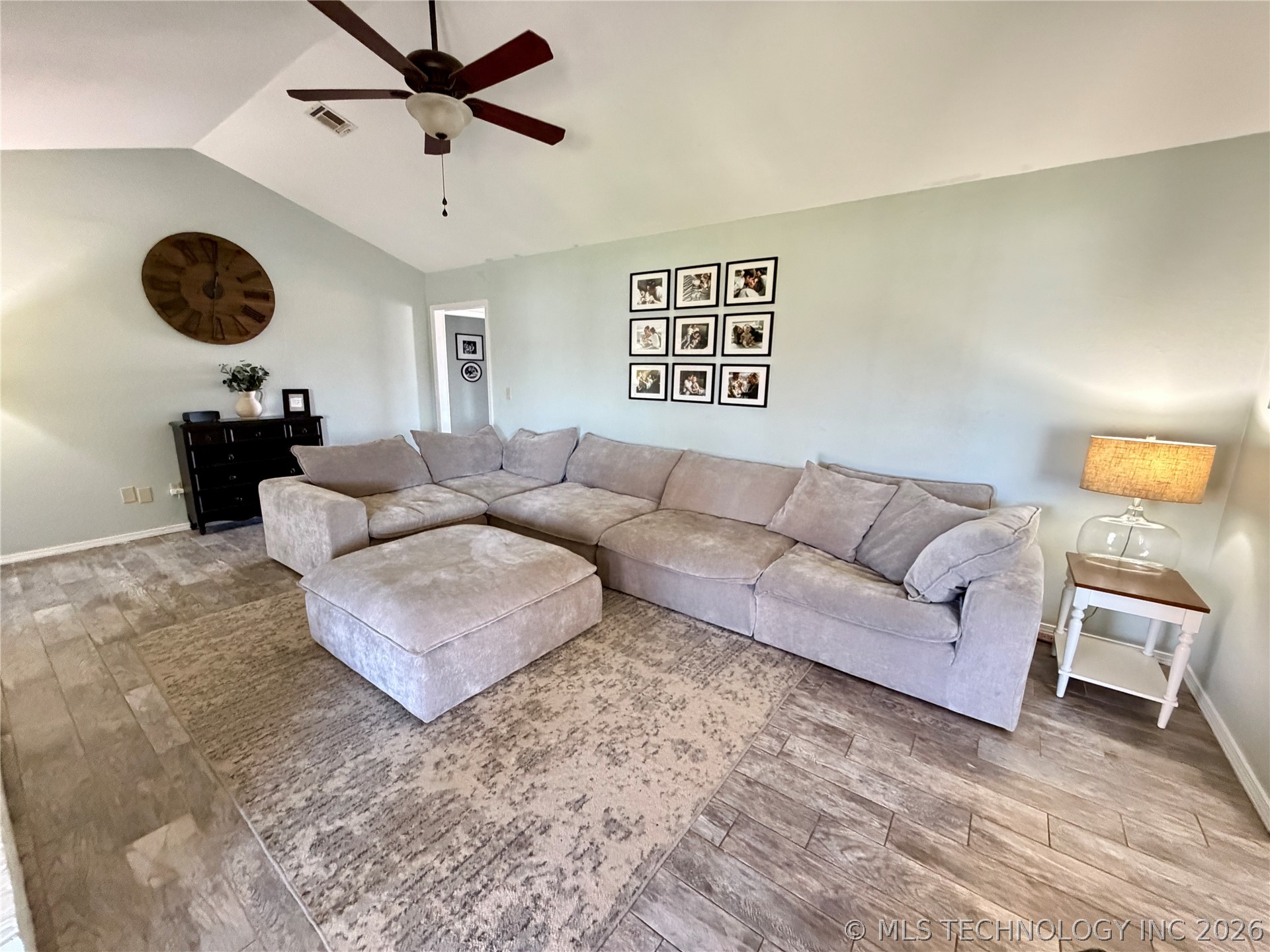 201 Foltz Lane Property Photo 7