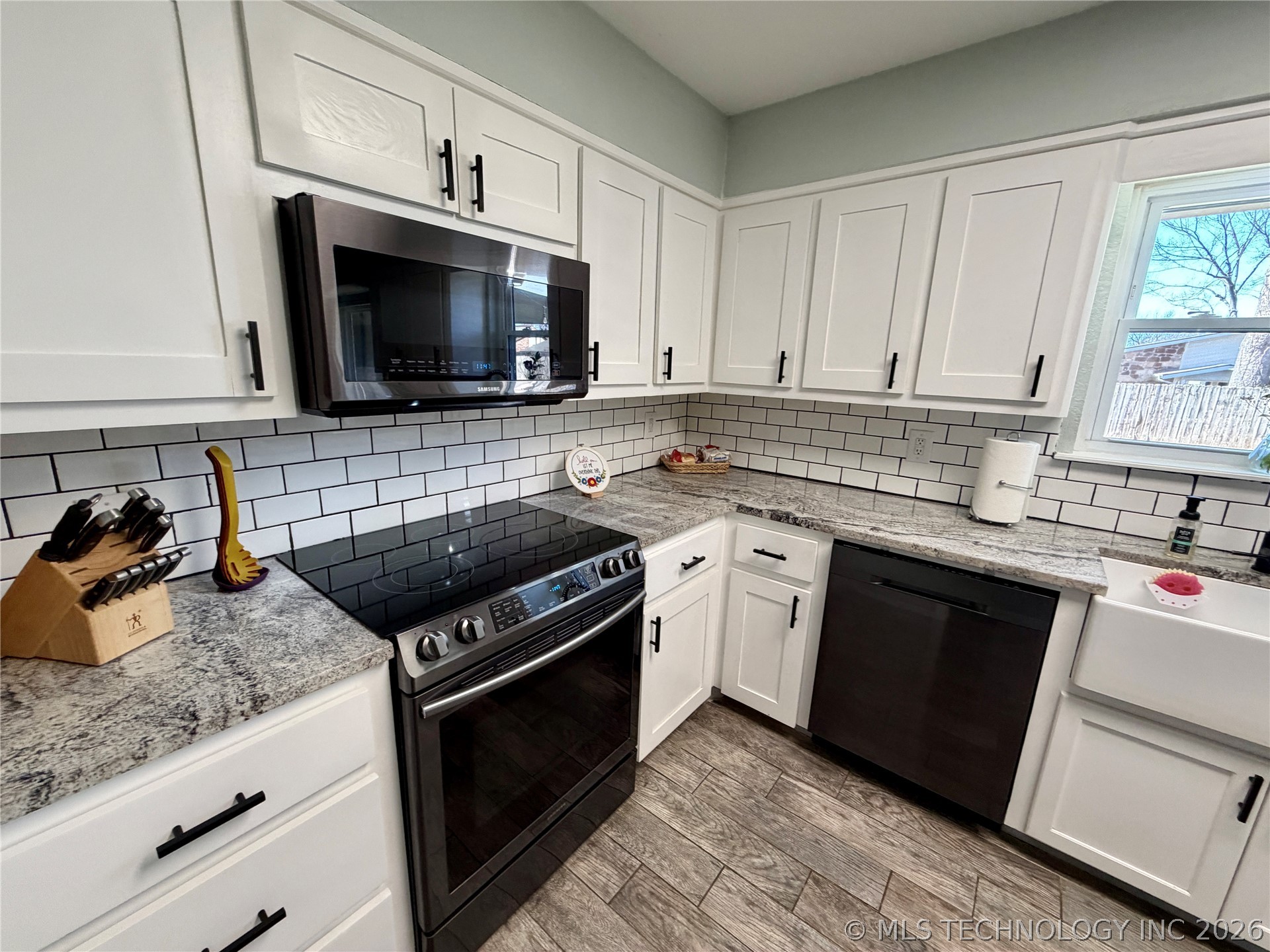 201 Foltz Lane Property Photo 13