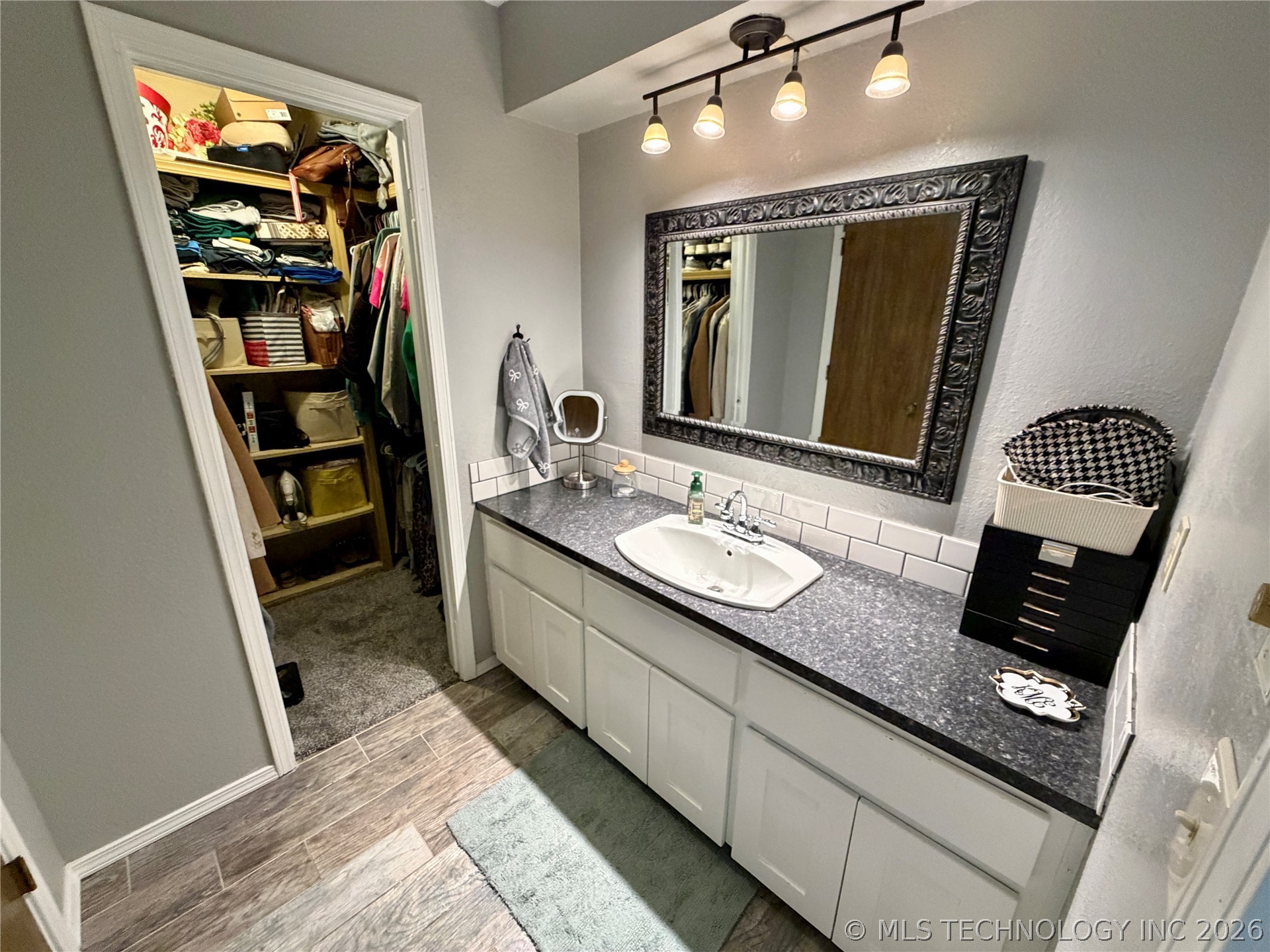 201 Foltz Lane Property Photo 30