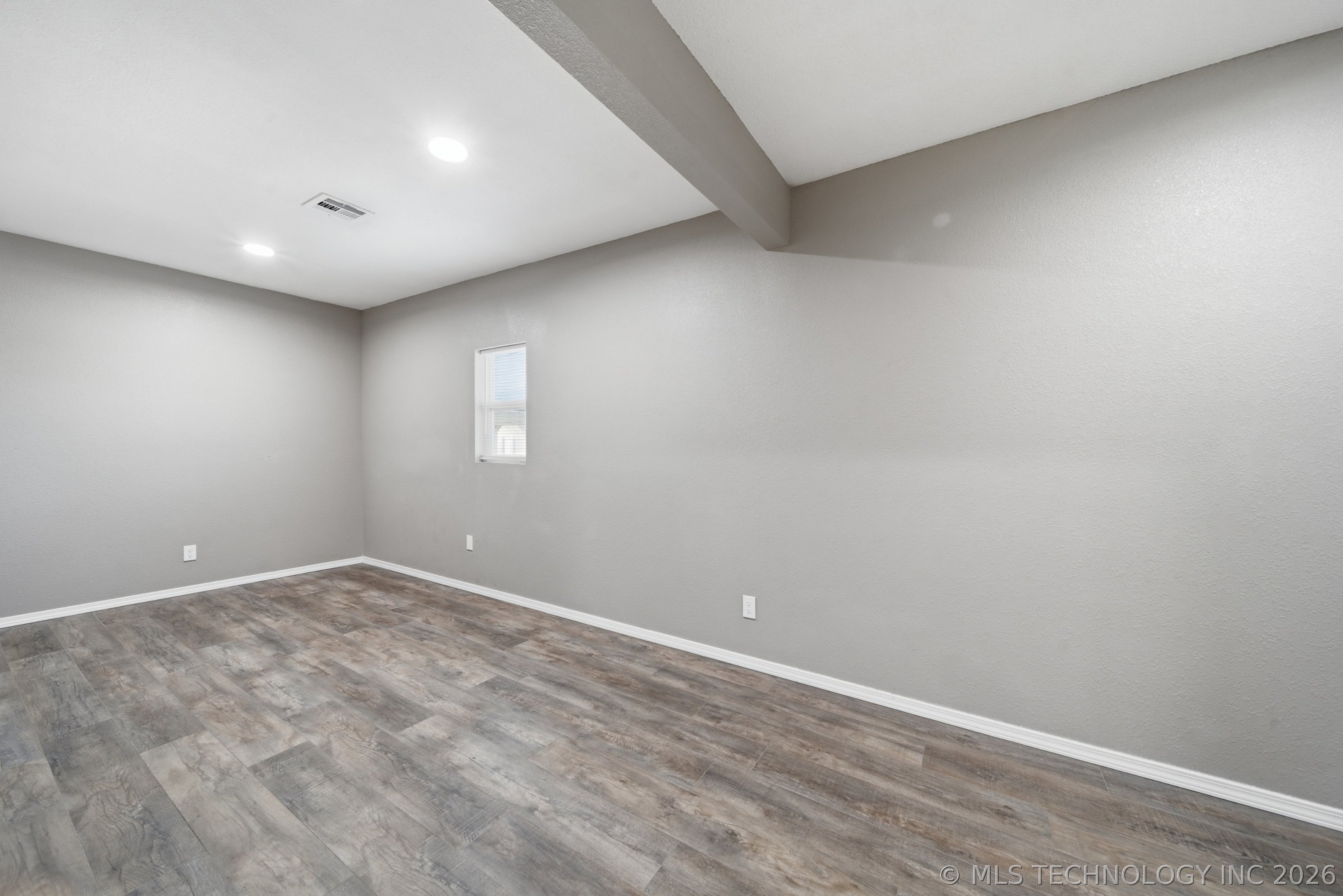1103 S 56th West Avenue Property Photo 15