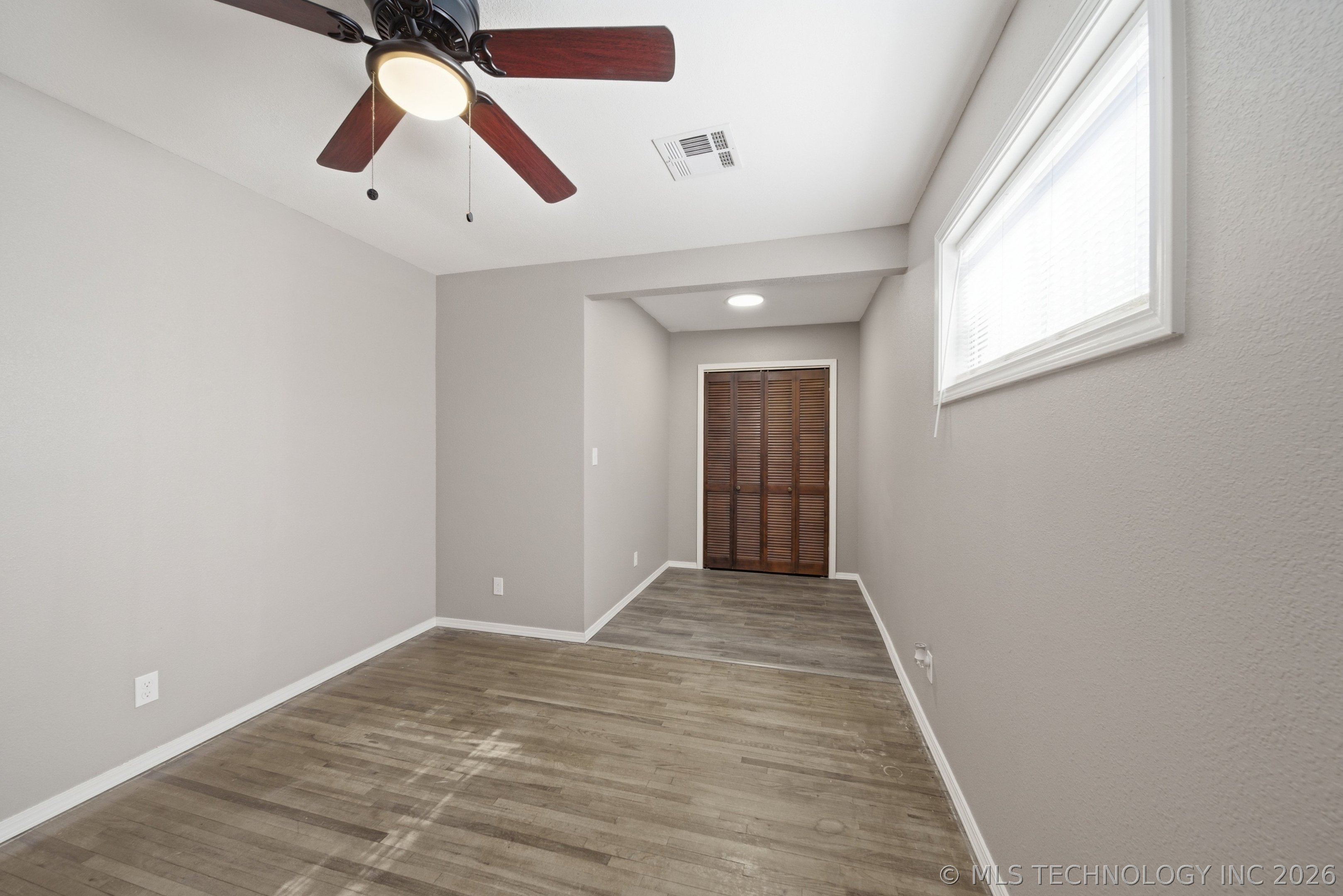 1103 S 56th West Avenue Property Photo 22