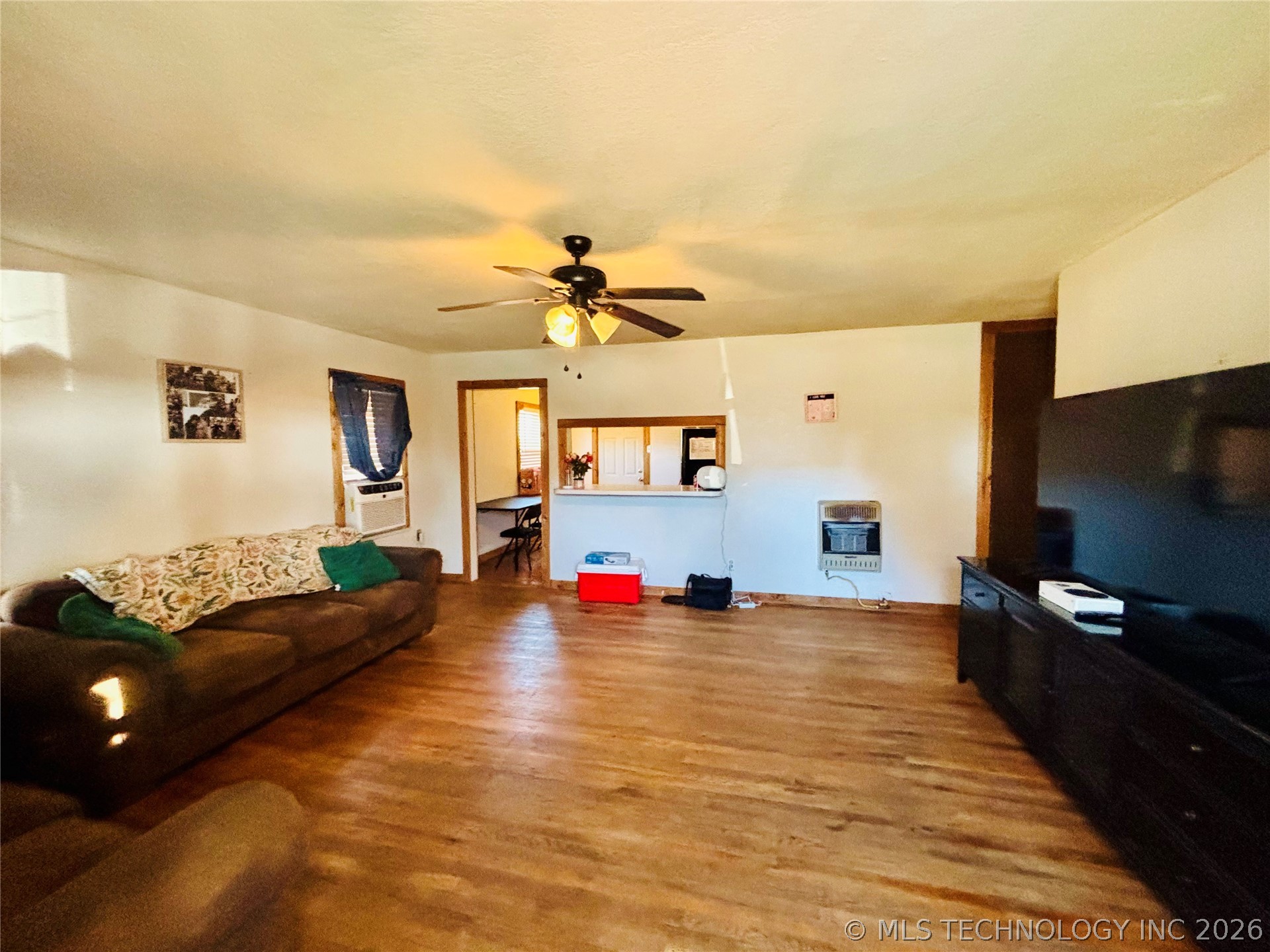 206 Forest Property Photo 2