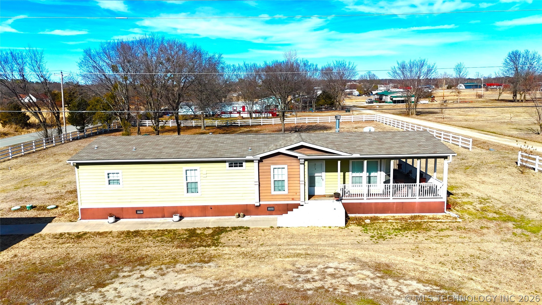 116659 4241 Road Property Photo 2