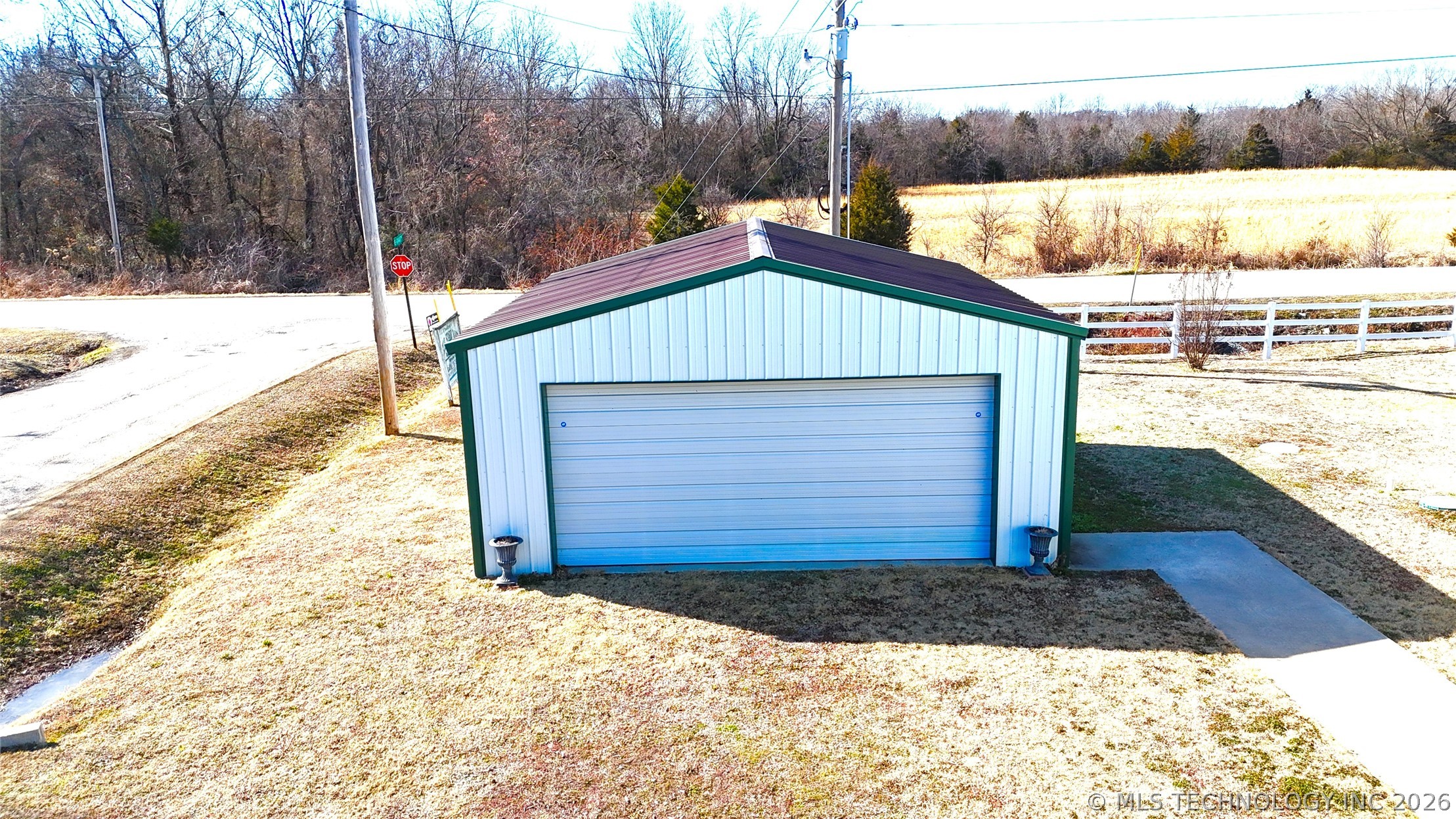 116659 4241 Road Property Photo 4